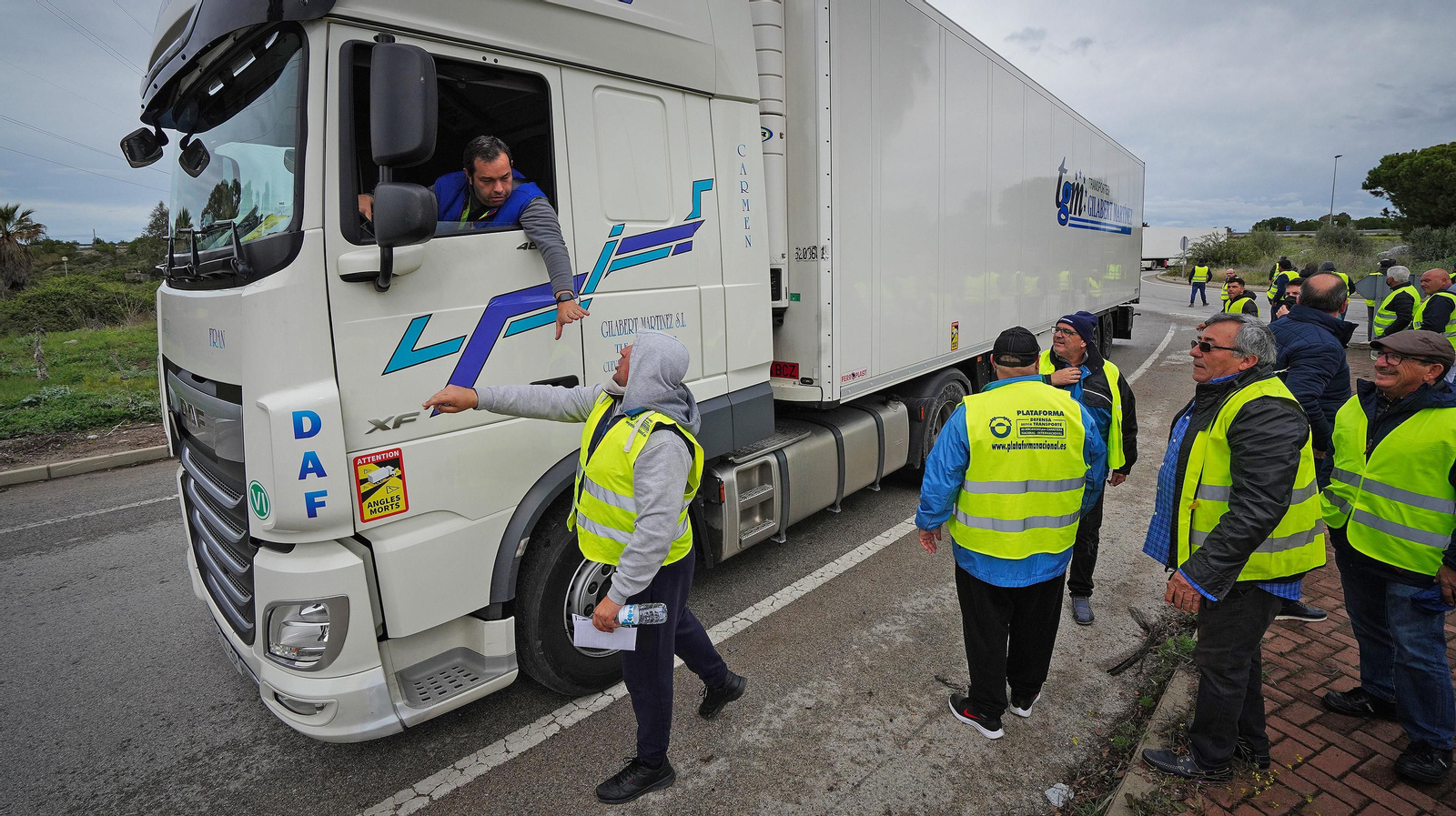Imágenes de los piquetes informativos en la Ciudad del Transporte