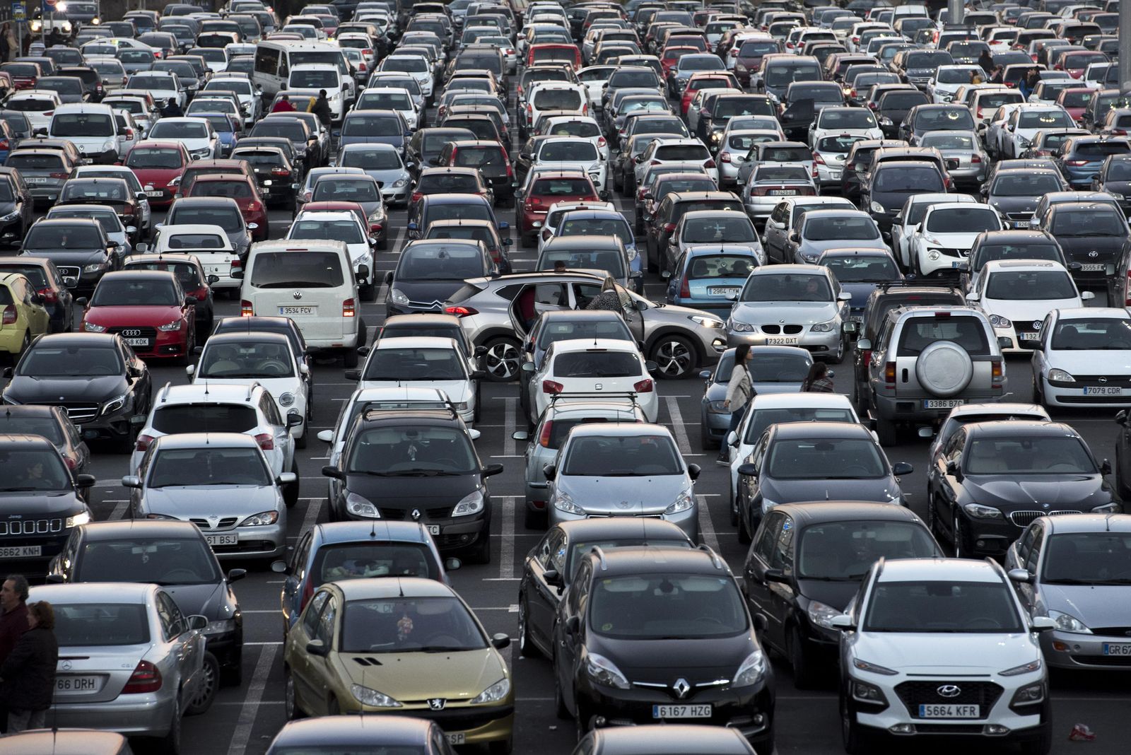 Atascos y avalancha de afluentes en el Nevada