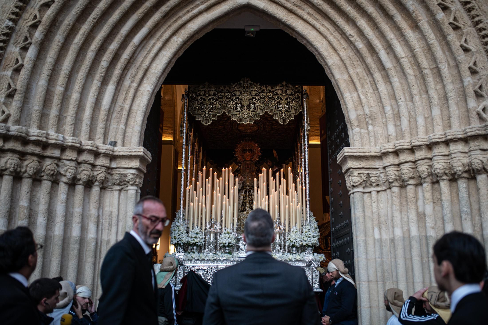 La Hermandad de los Javieres en la Semana Santa de Sevilla 2025