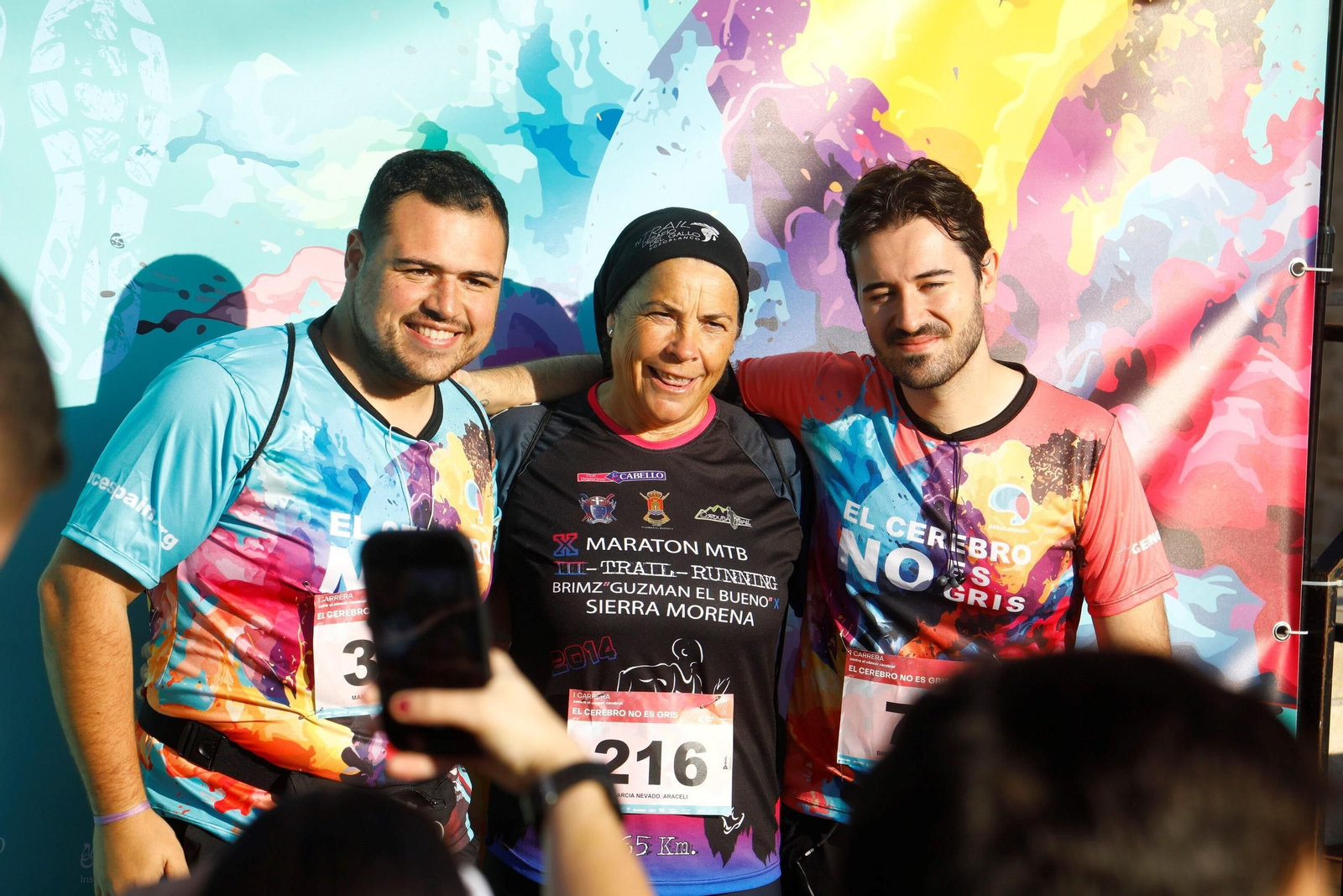 Las mejores imágenes de la carrera solidaria El cerebro no es gris contra el cáncer cerebral en Córdoba