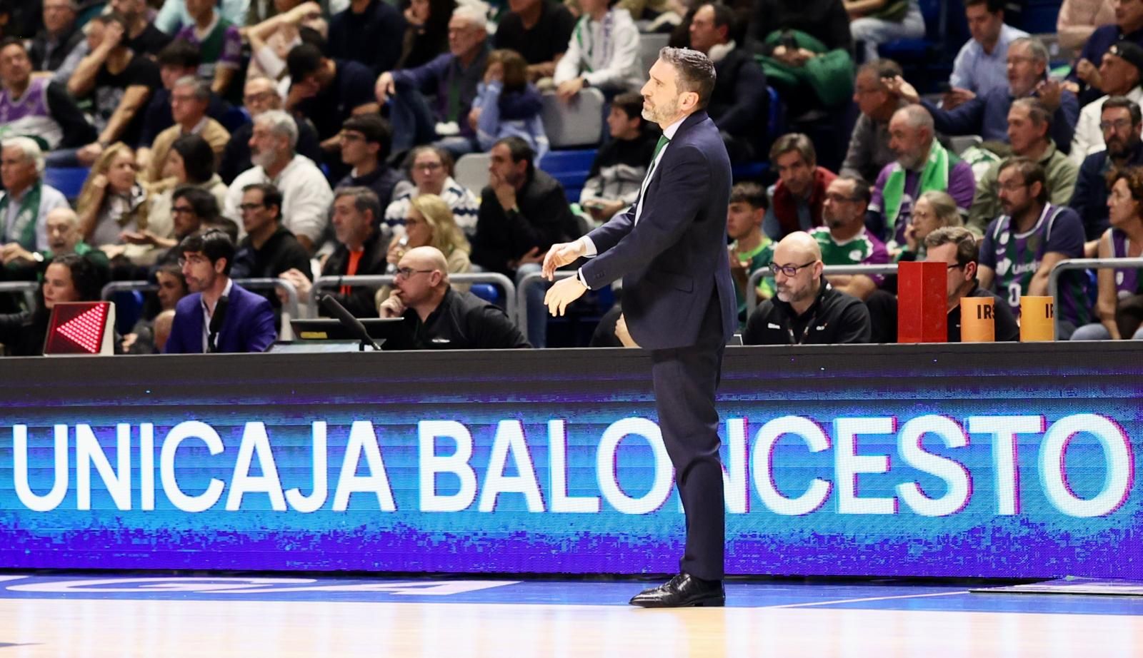 El Unicaja-Covirán Granada, en fotos