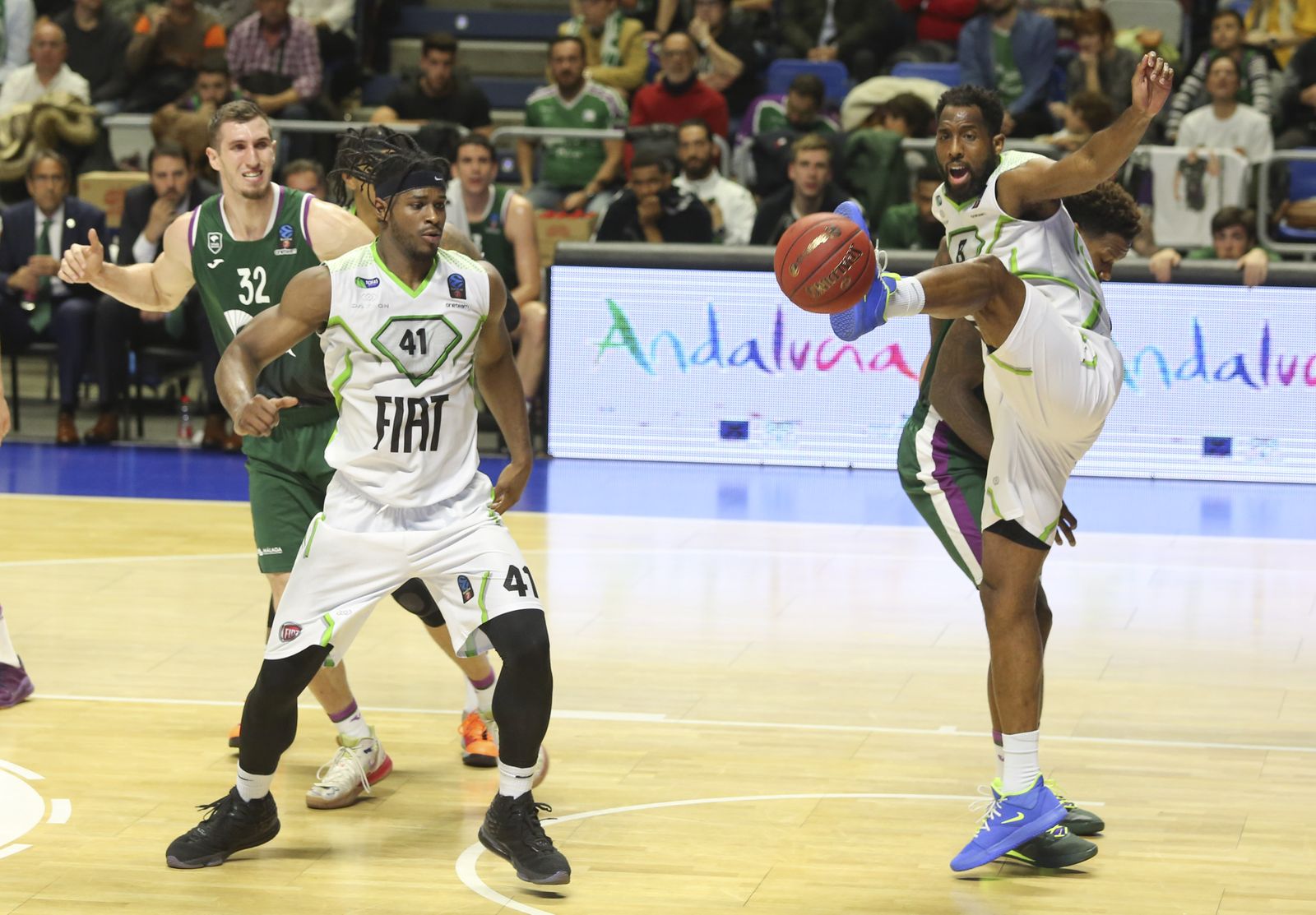 Las fotos del Unicaja - Tofas Bursa