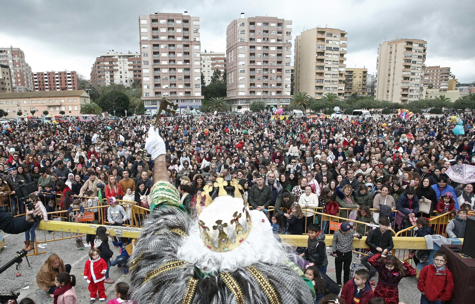 Melchor levanta la llave de Algeciras tras el arrastre de latas
