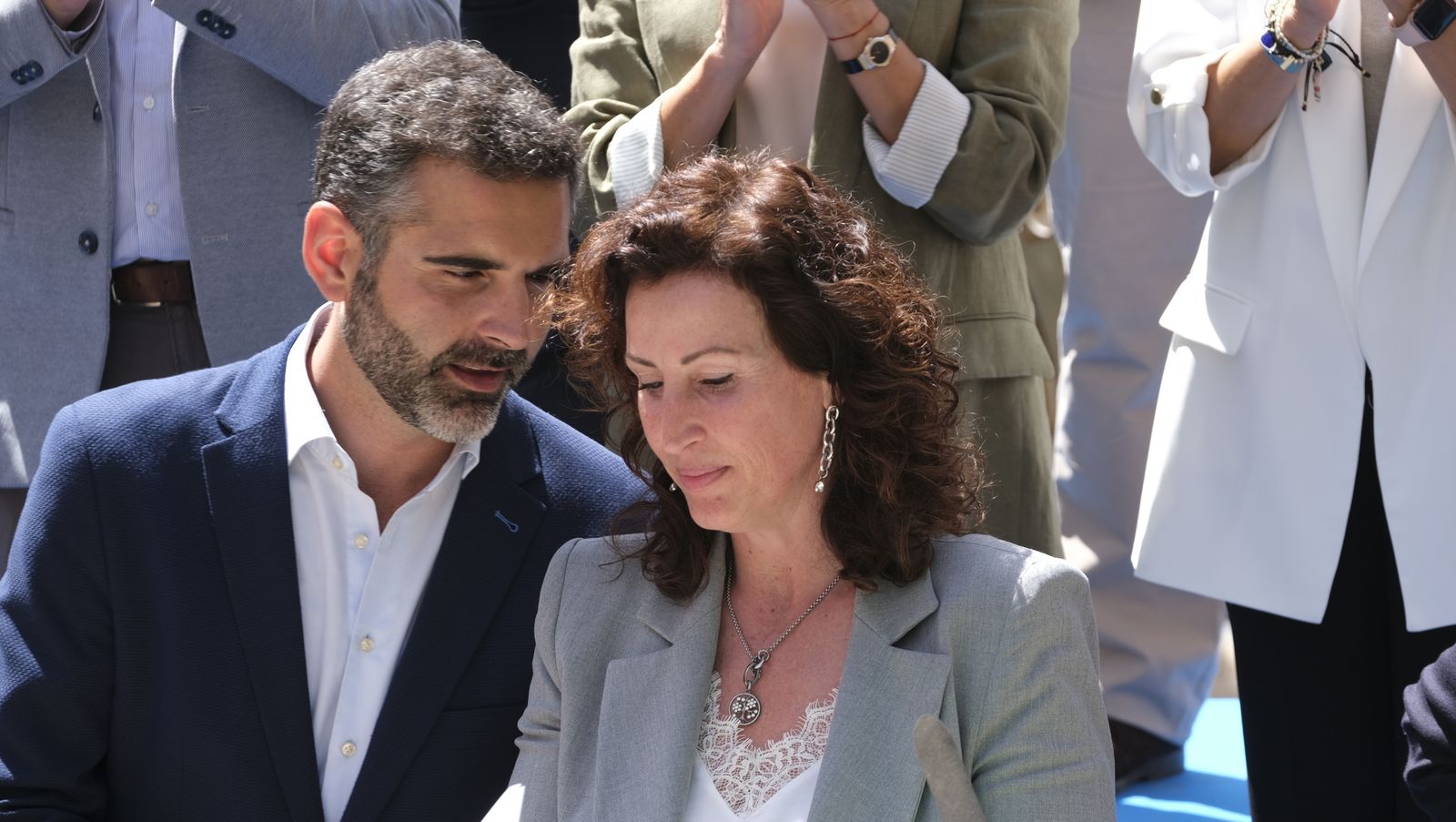 Imágenes de la presentación de la candidatura municipal del PP a Almería capital