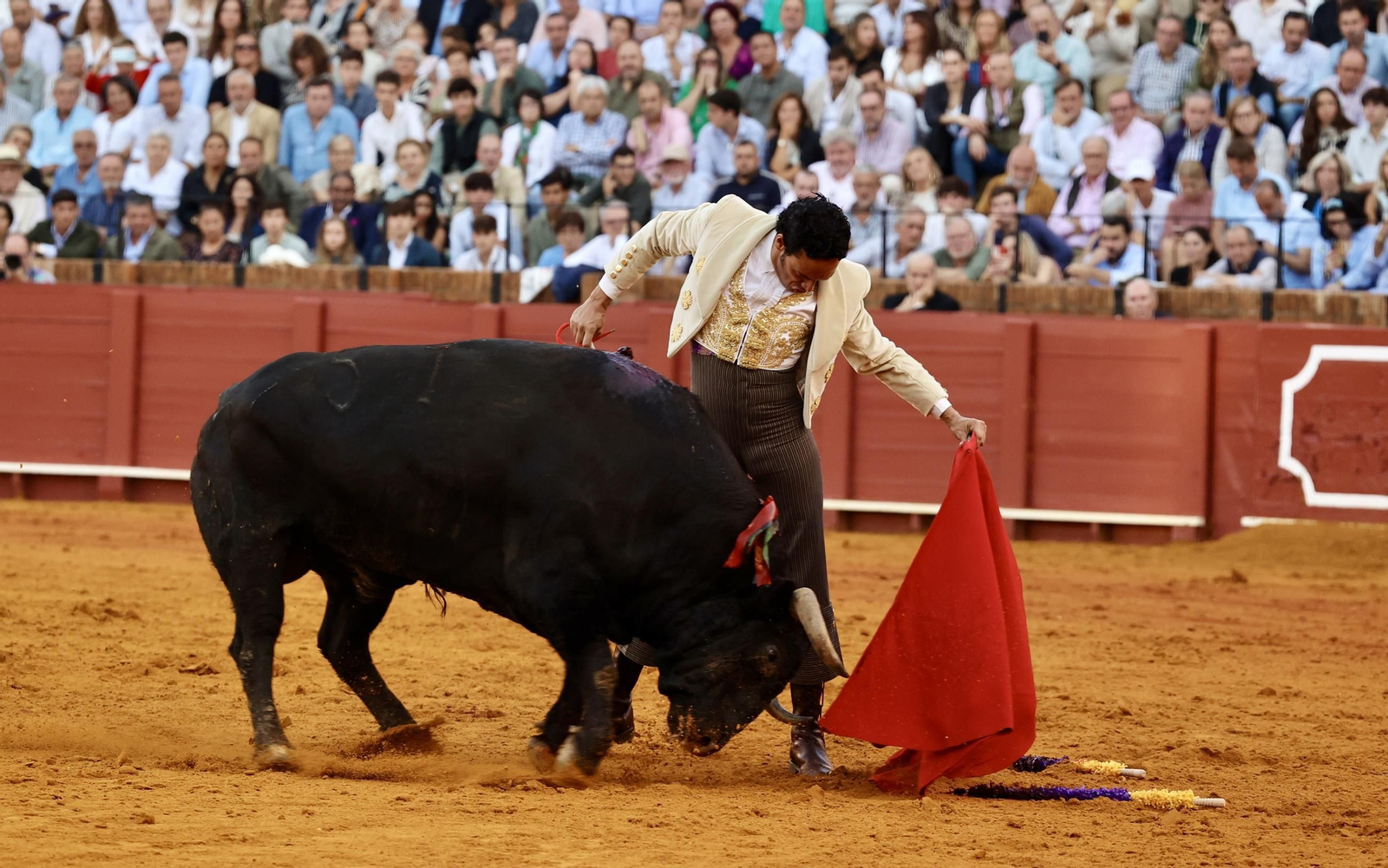 Festival taurino en homenaje a Curro Romero