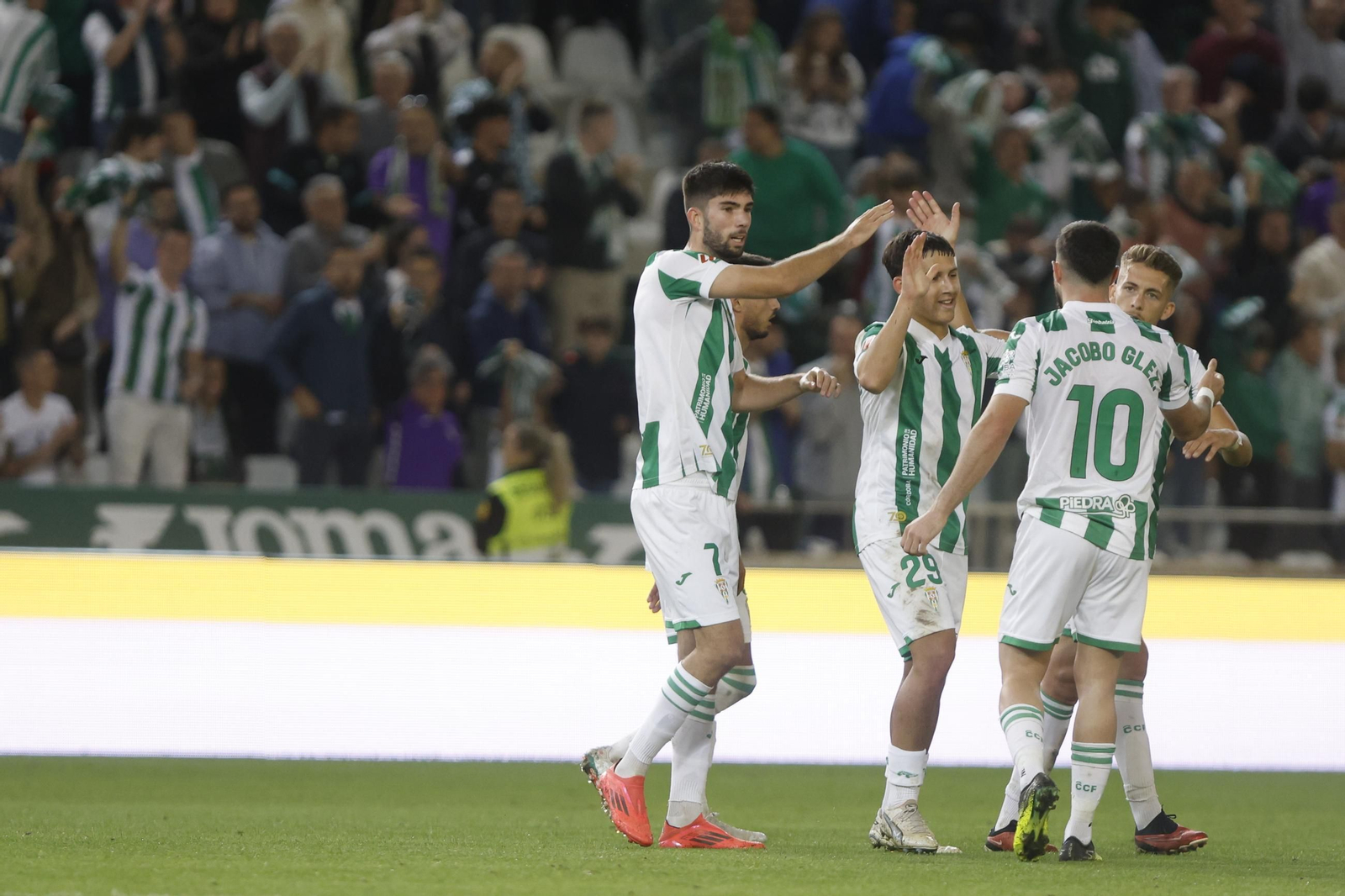 Las mejores fotos del ambiente en el Córdoba CF - Zaragoza en El Arcángel