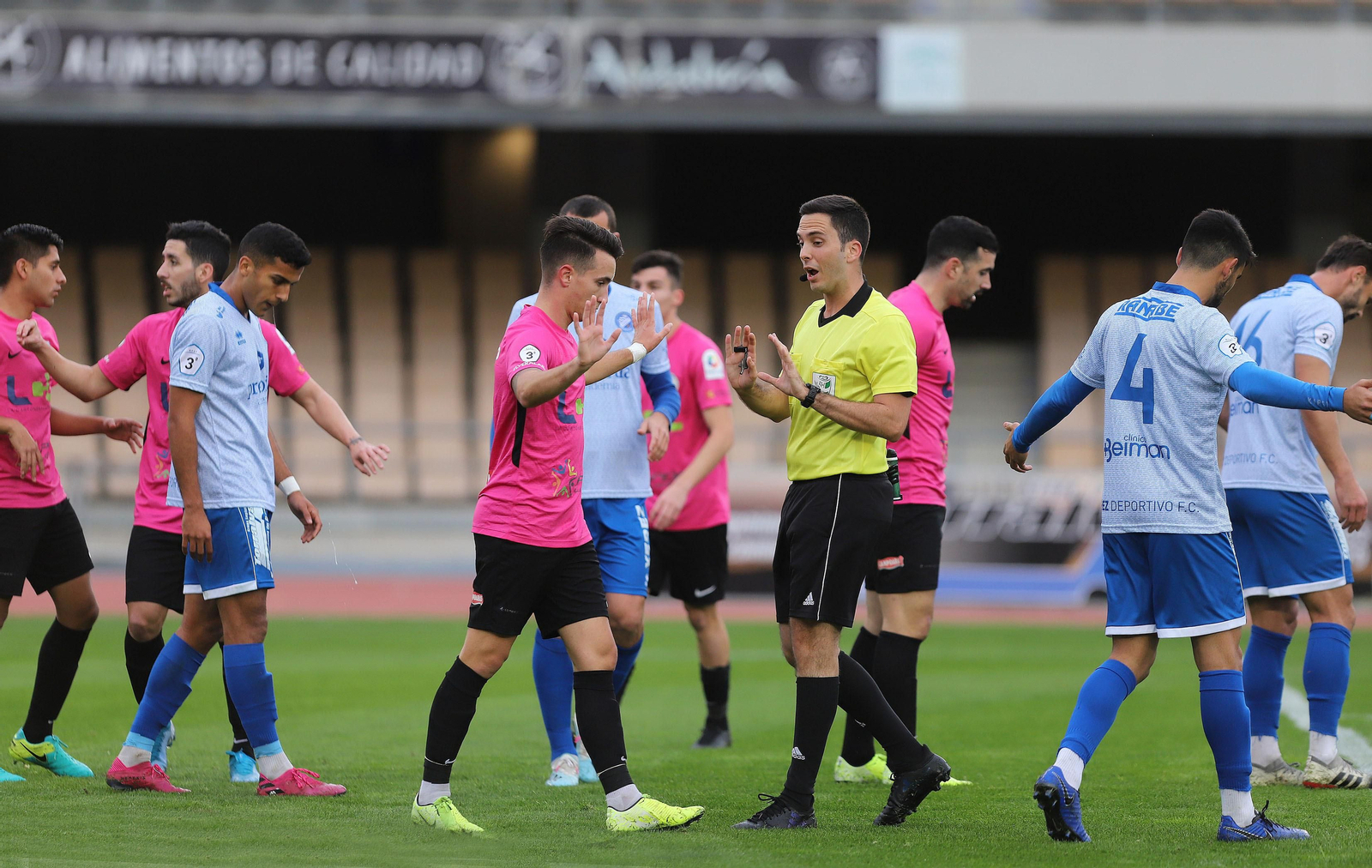 El Xerez DFC espera que Apelación le conceda la segunda plaza. El Xerez DFC espera que Apelación le conceda la segunda plaza.