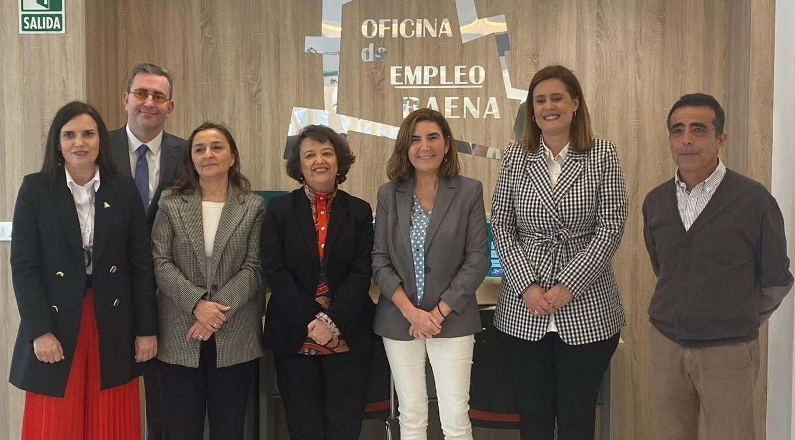 Visita a la oficina de empleo de Baena.