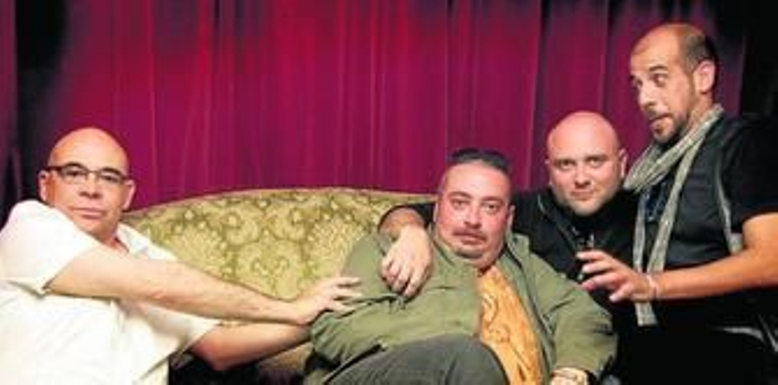 El director Juan Dolores Caballero, a la izquierda, junto a sus actores Abel Mora, Manuel Solano y José Machado.