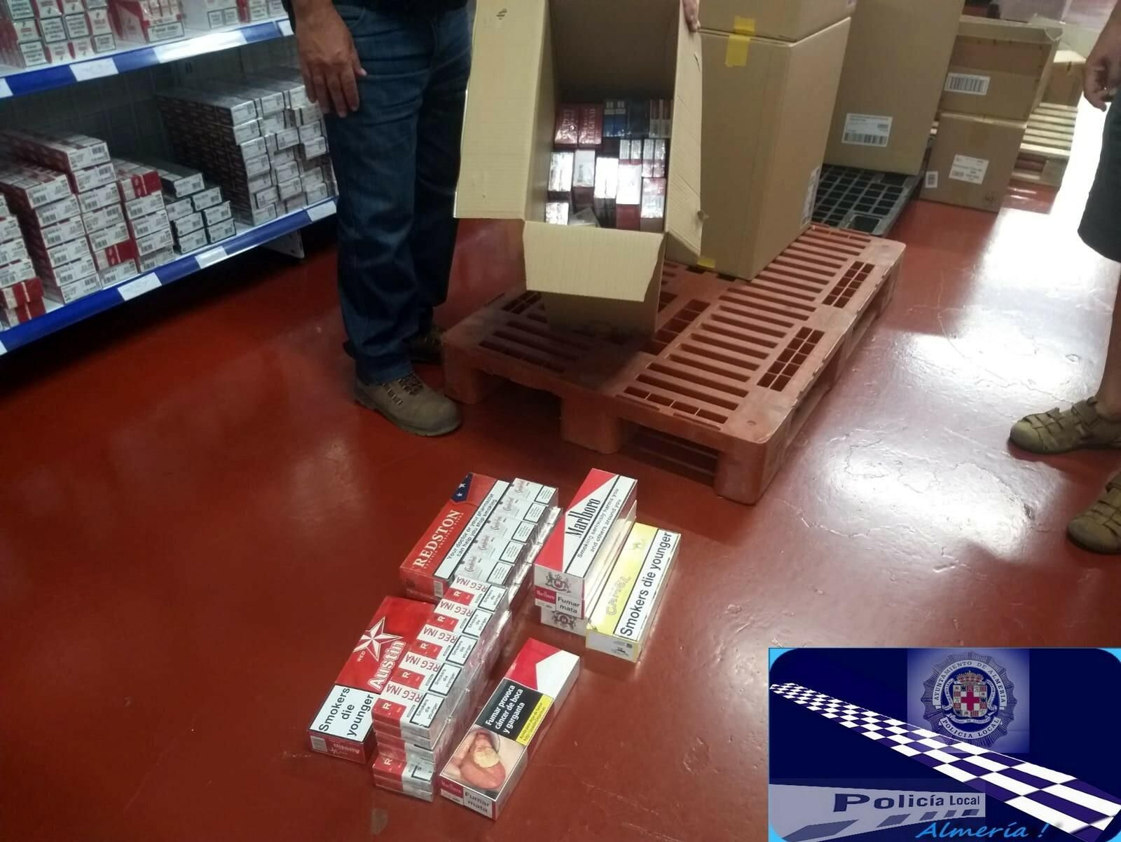 Policía Local colabora con la Unidad de Vigilancia Aduanera en una campaña para combatir el contrabando de tabaco