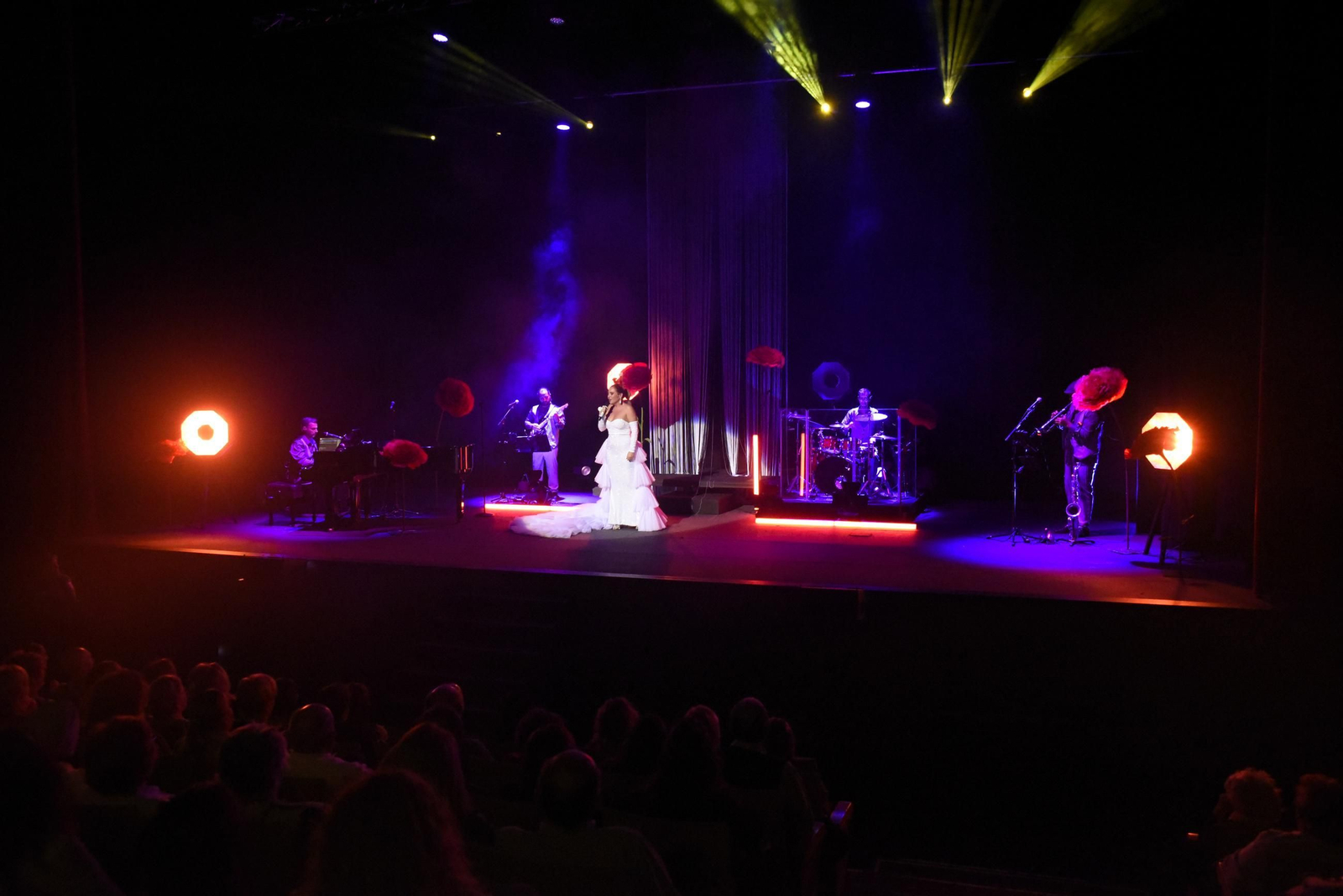 Fotos del concierto de Laura Gallego en La Línea