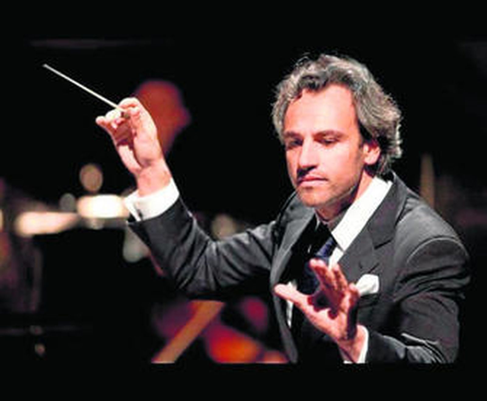 Pedro Halffter vuelve a dirigir a la ROSS en su cuarto concierto de abono.