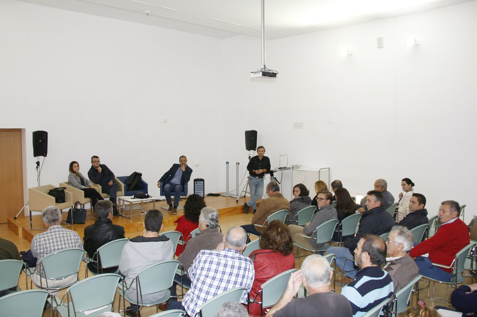 Una reunión de vecinos de ARGs celebrada hace dos años.