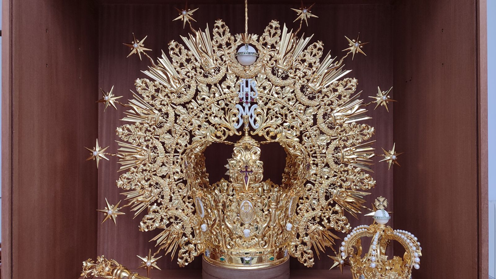 Las coronas de coronación