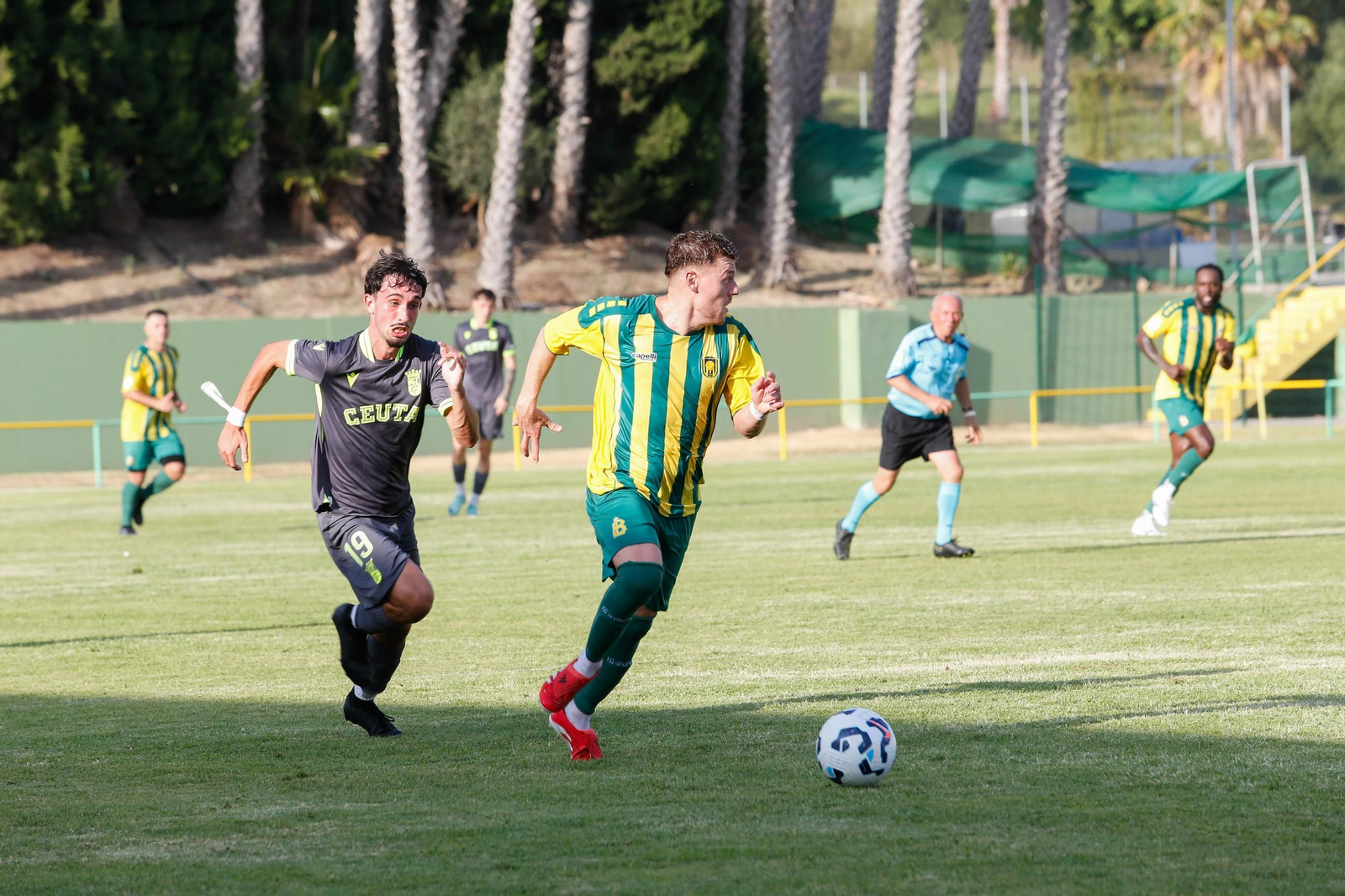 Las fotos del triangular en el estadio Carlos Piña de Los Barrios con el Algeciras CF y el Ceuta B