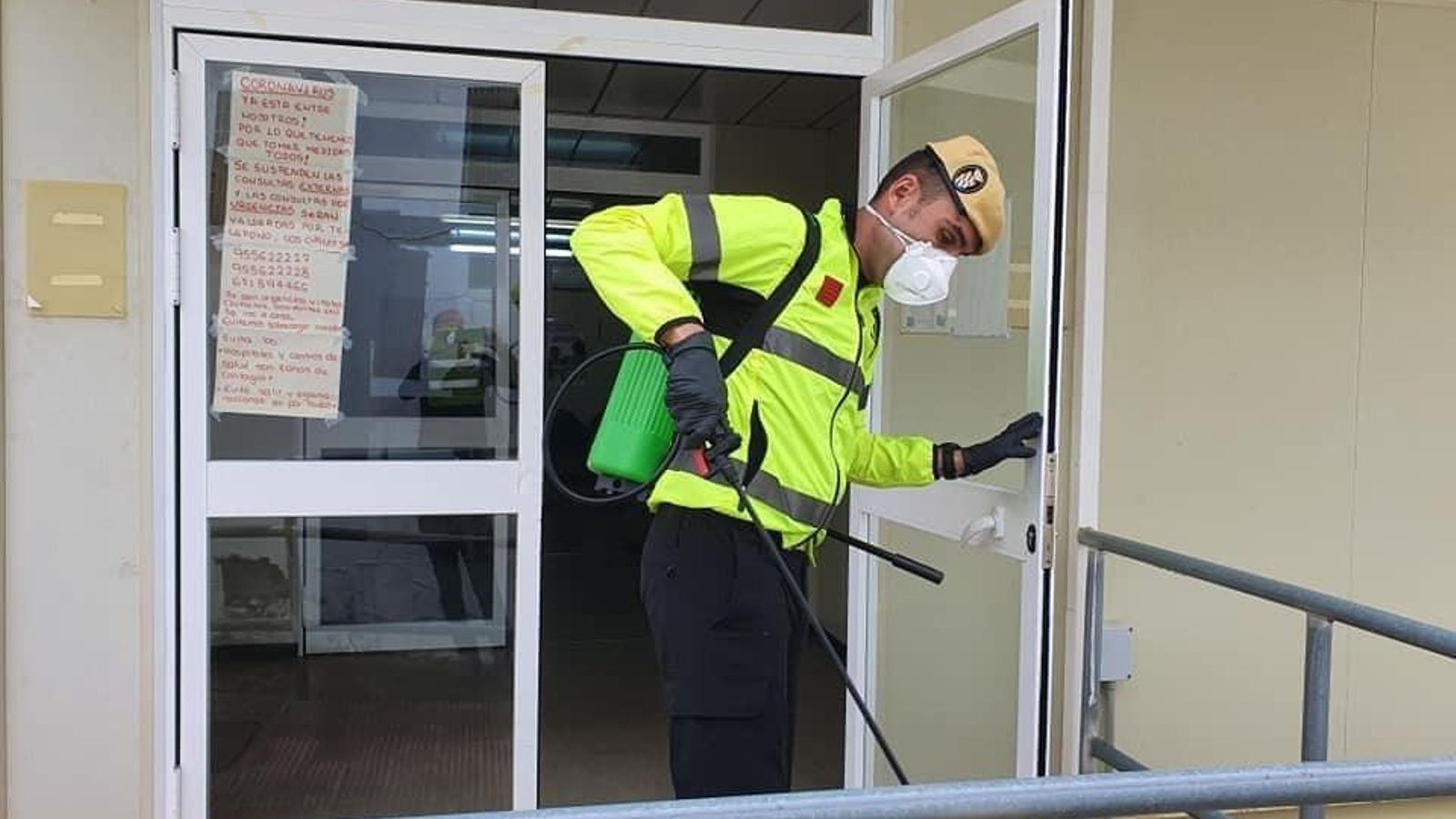 Desinfeción en Guillena.