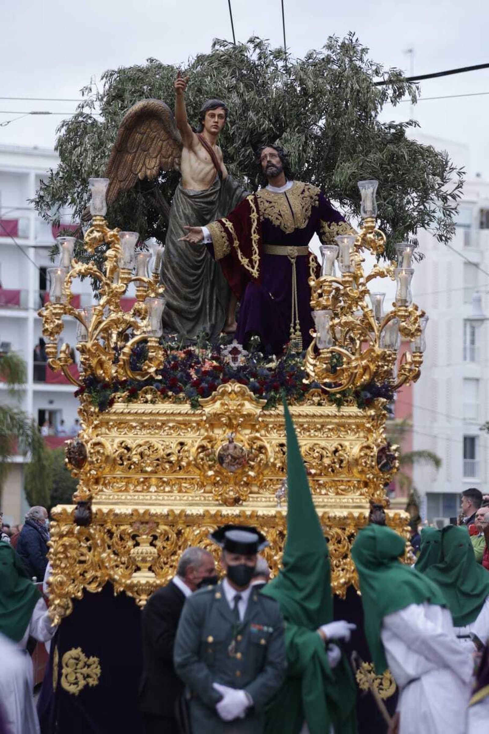 Martes Santo en San Fernando: Las imágenes del Huerto