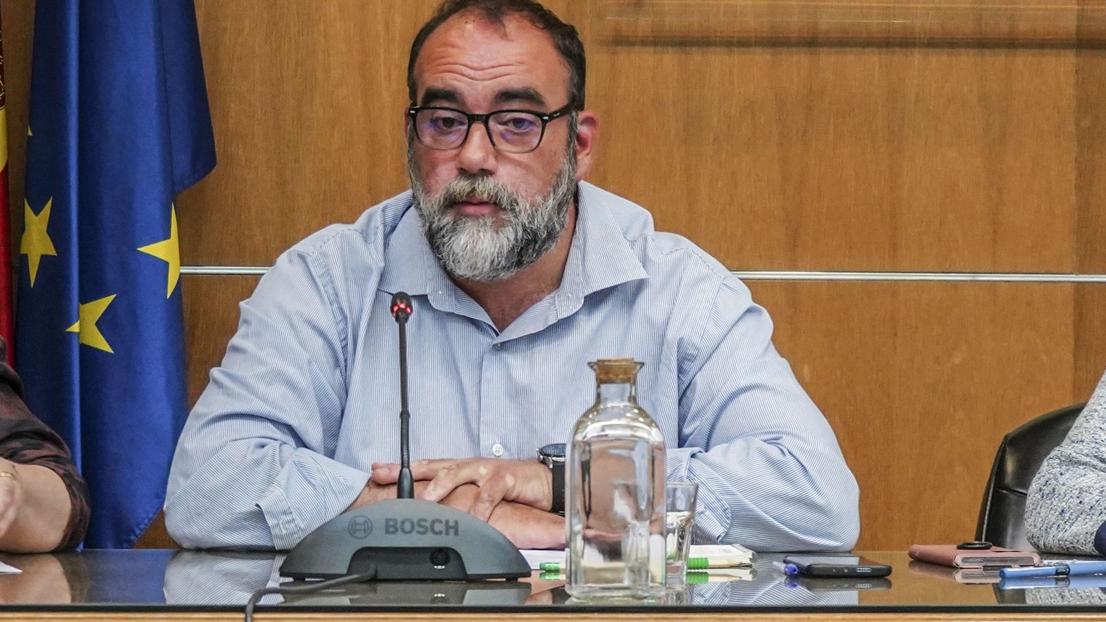 Paco Puentedura (Granada Unida) durante el debate.