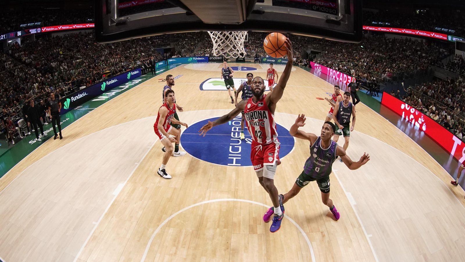 El Unicaja-Girona, en fotos