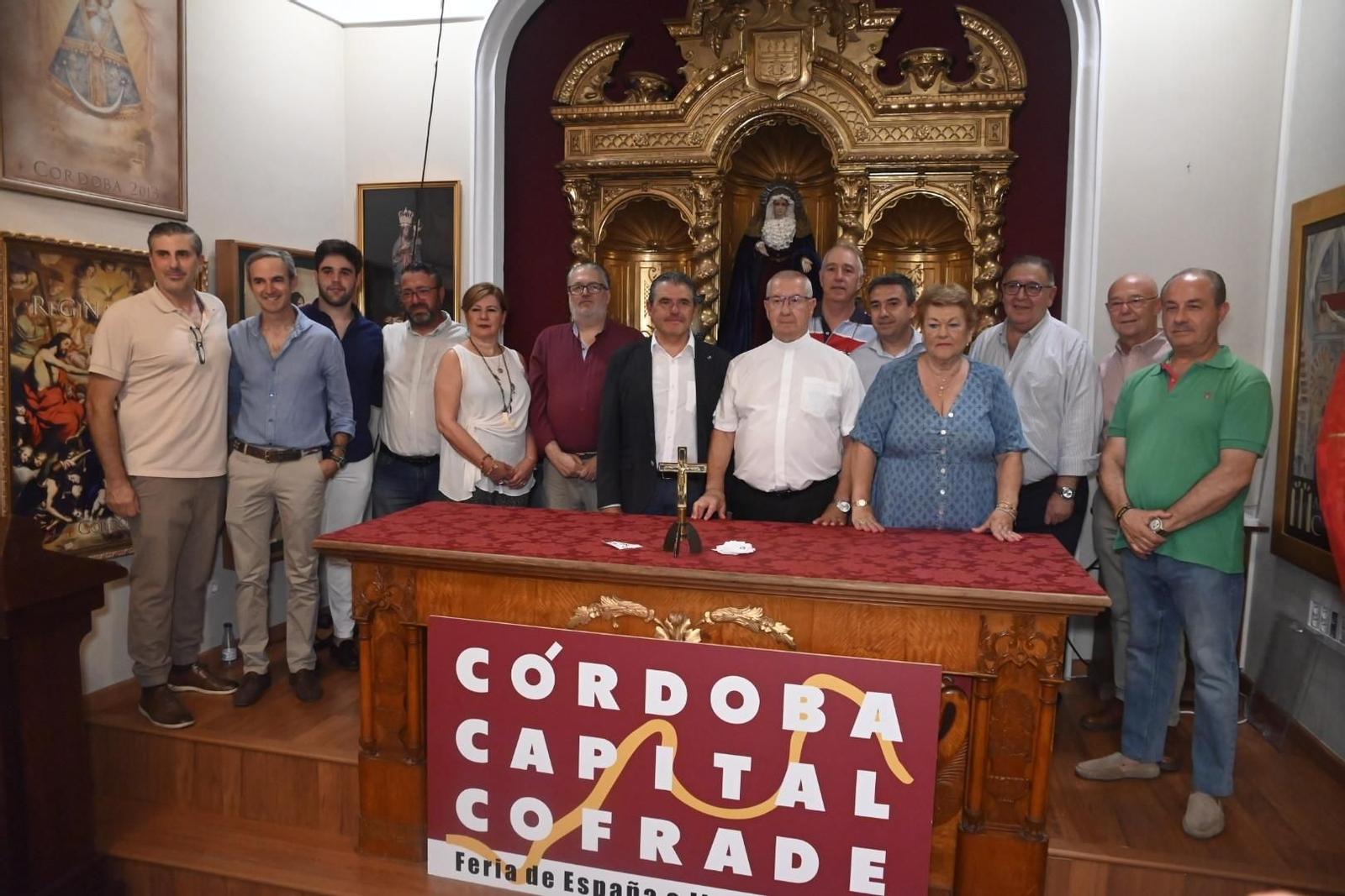 Las mejores imágenes de la elección de Manuel Murillo como presidente de la Agrupación de Cofradías de Córdoba