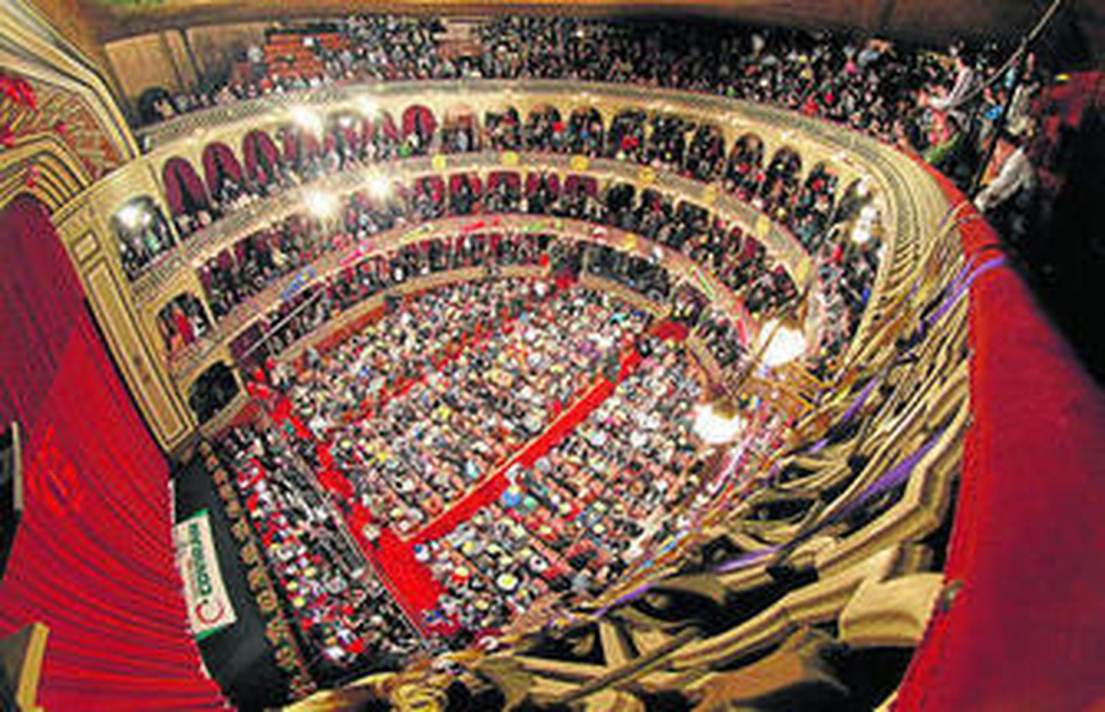 Este colectivo de autores quiere hacer una profunda reforma del Concurso del Gran Teatro Falla.