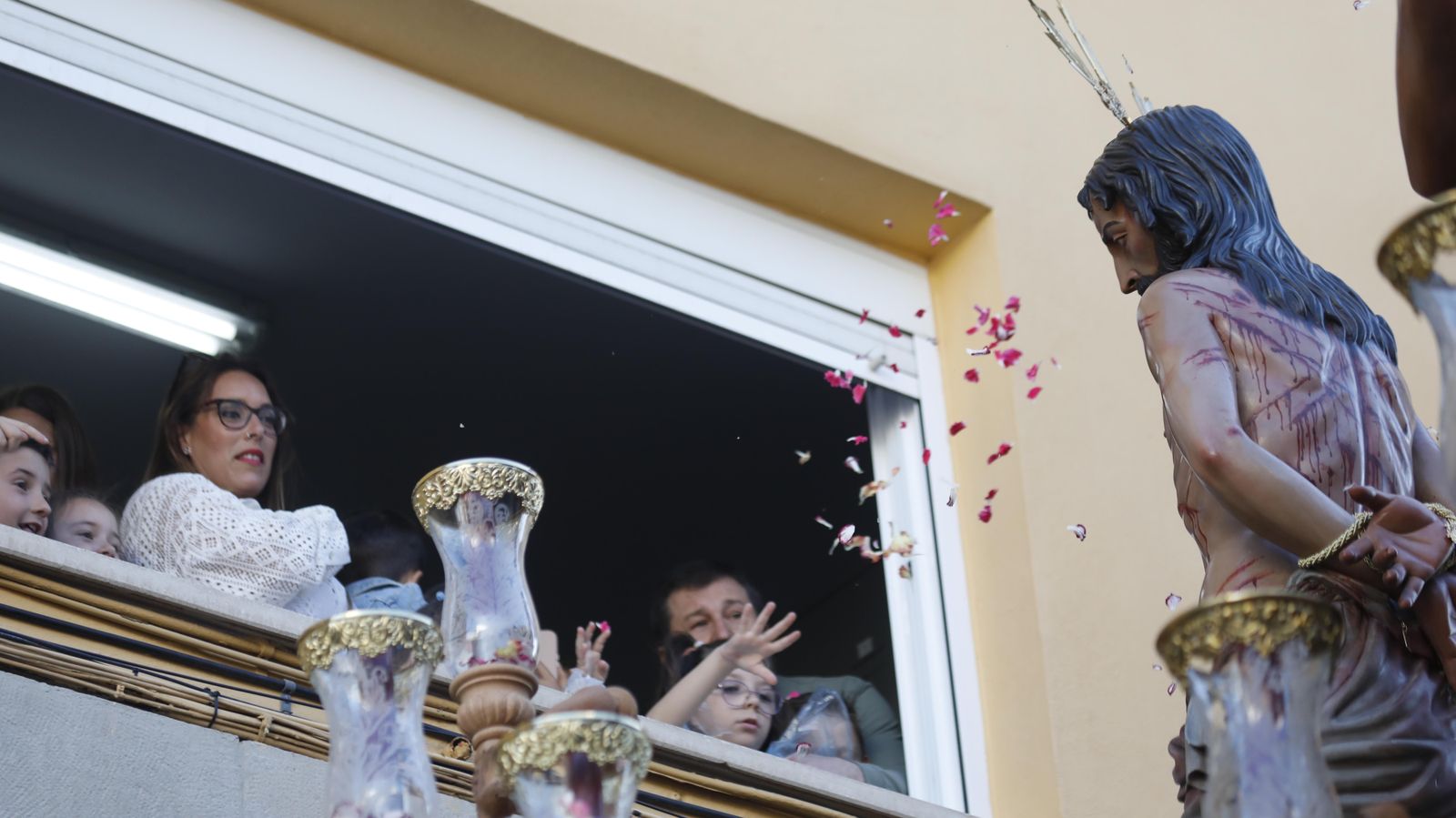 Fotos del Domingo de Ramos  en La Línea: Sagrada Flagelación y María Santísima de la Estrella