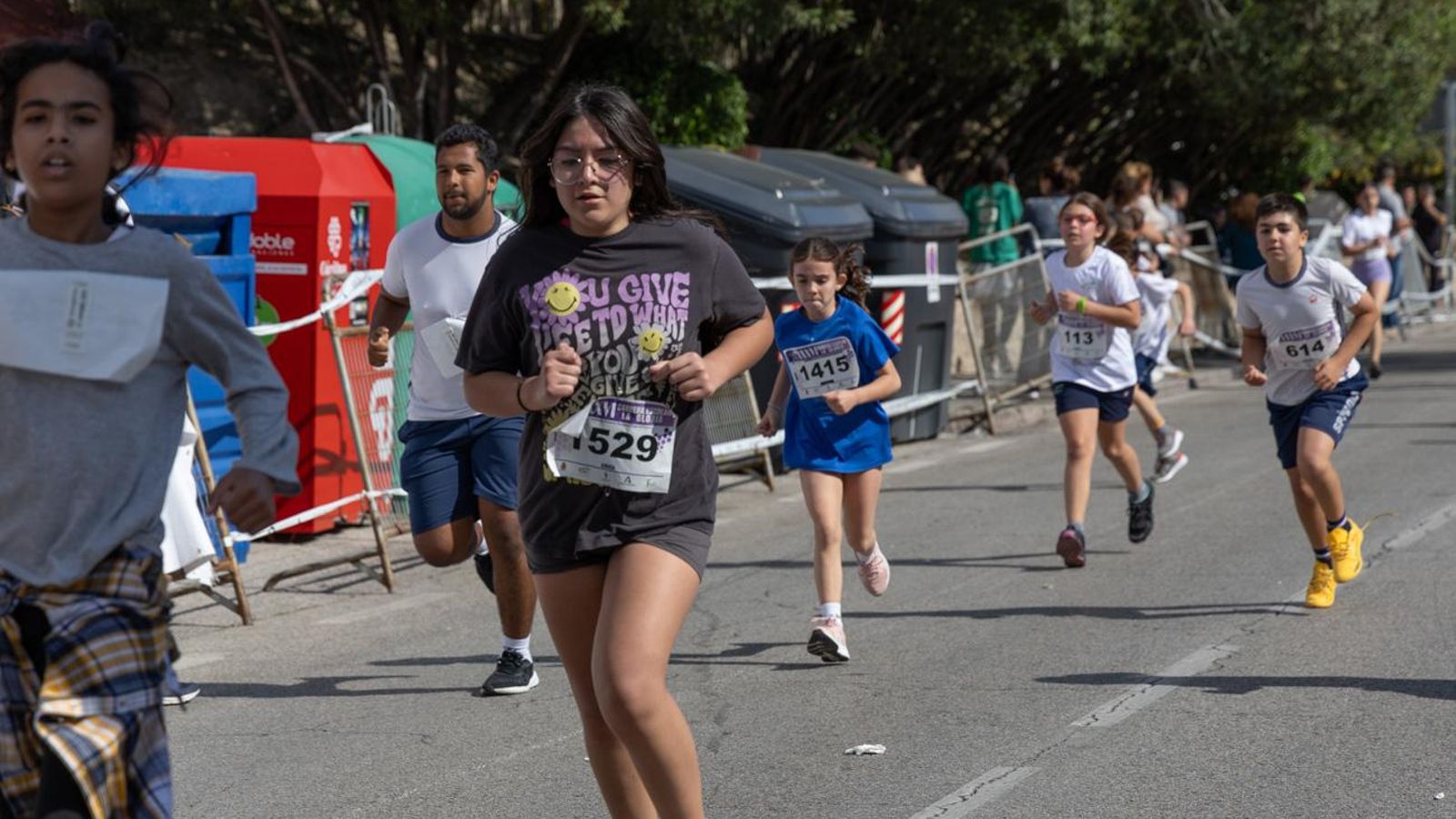 La carrera escolar de “La Gloria” que aúna inclusión y solidaridad, en imágenes
