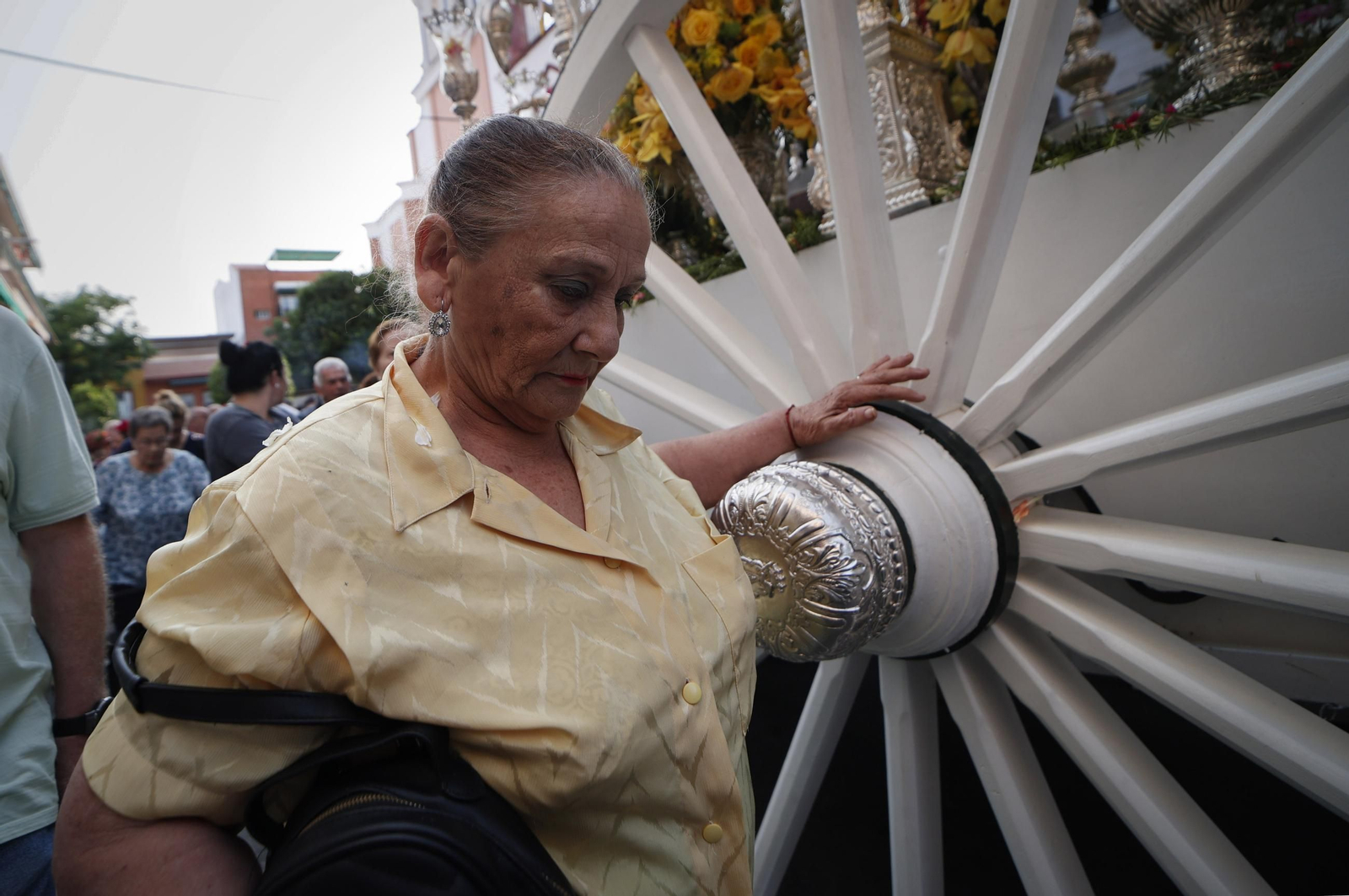 La salida de la Hermandad del Cerro en imágenes