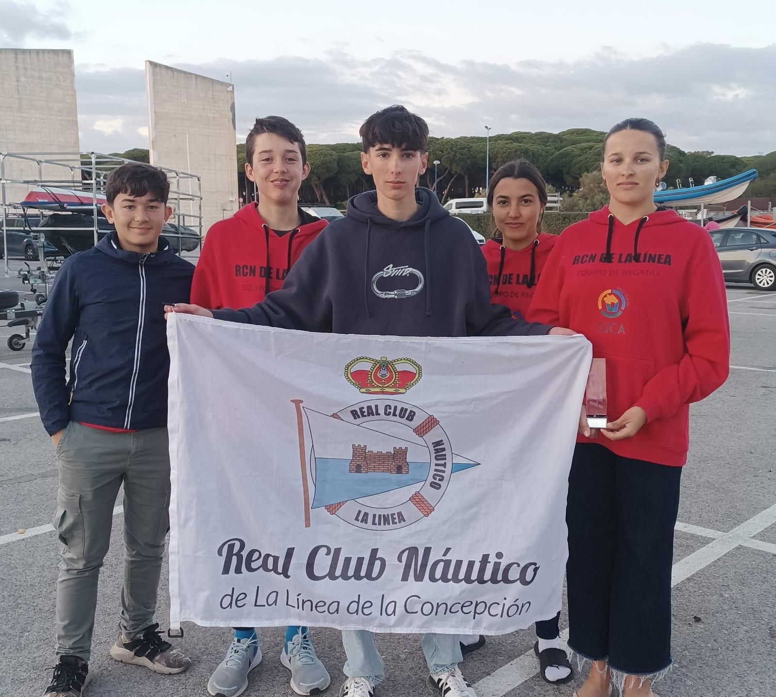 La expedición del Real Club Náutico de La Línea La expedición del Real Club Náutico de La Línea