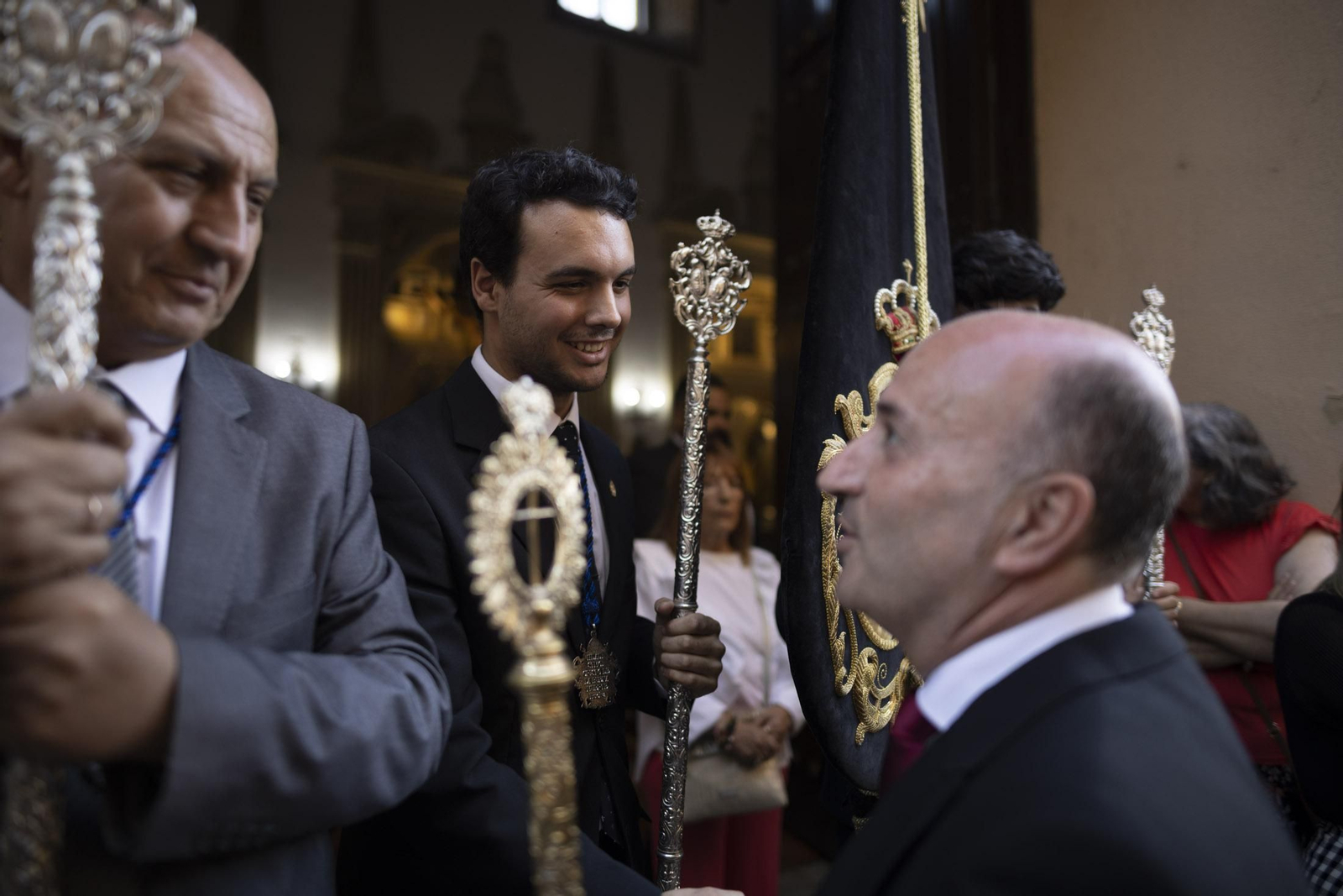 Imágenes de la salida extraordinaria de La Borriquita por las calles de Huelva