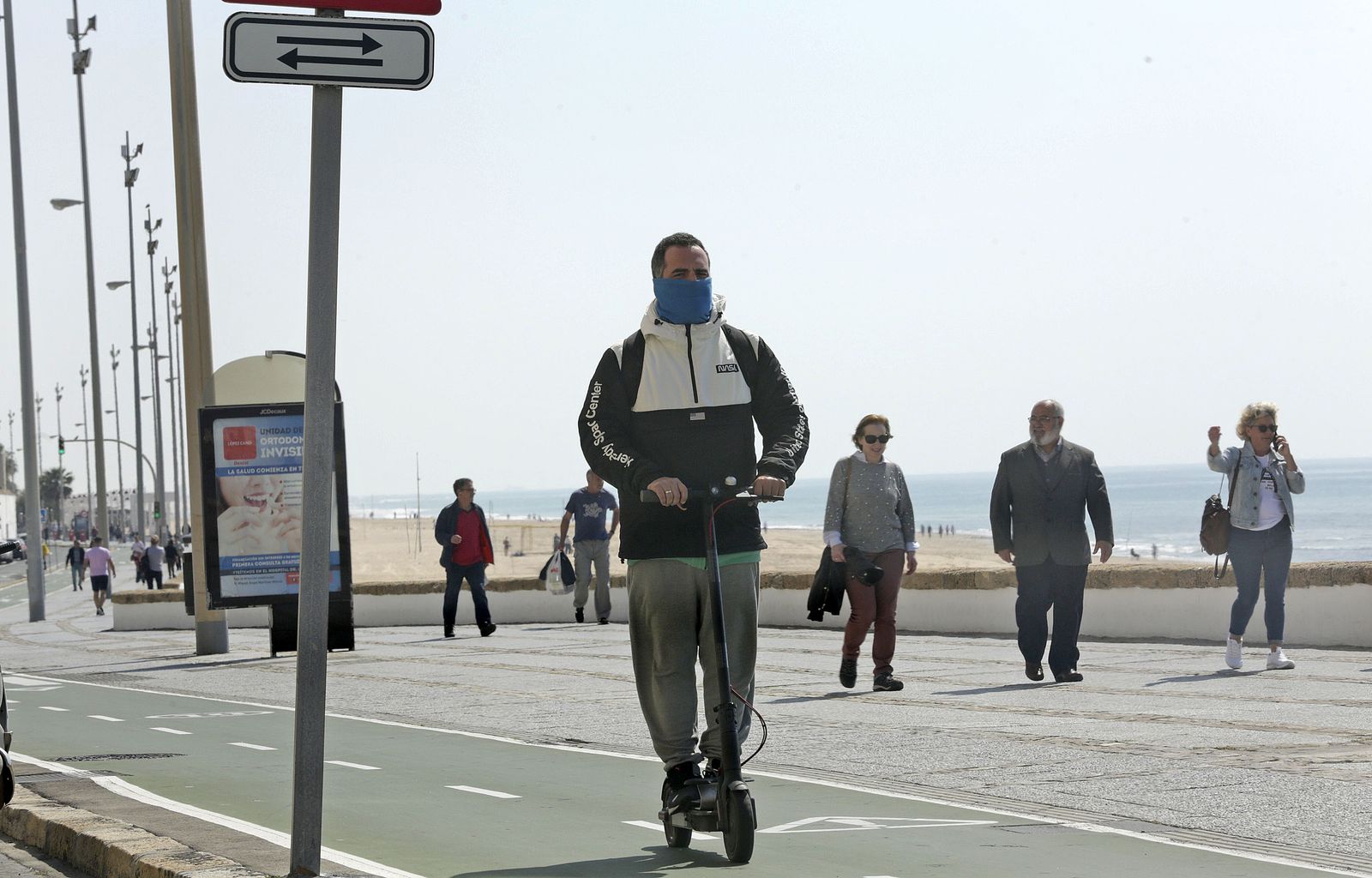 Imágenes del estado de alarma en cadiz - día 2