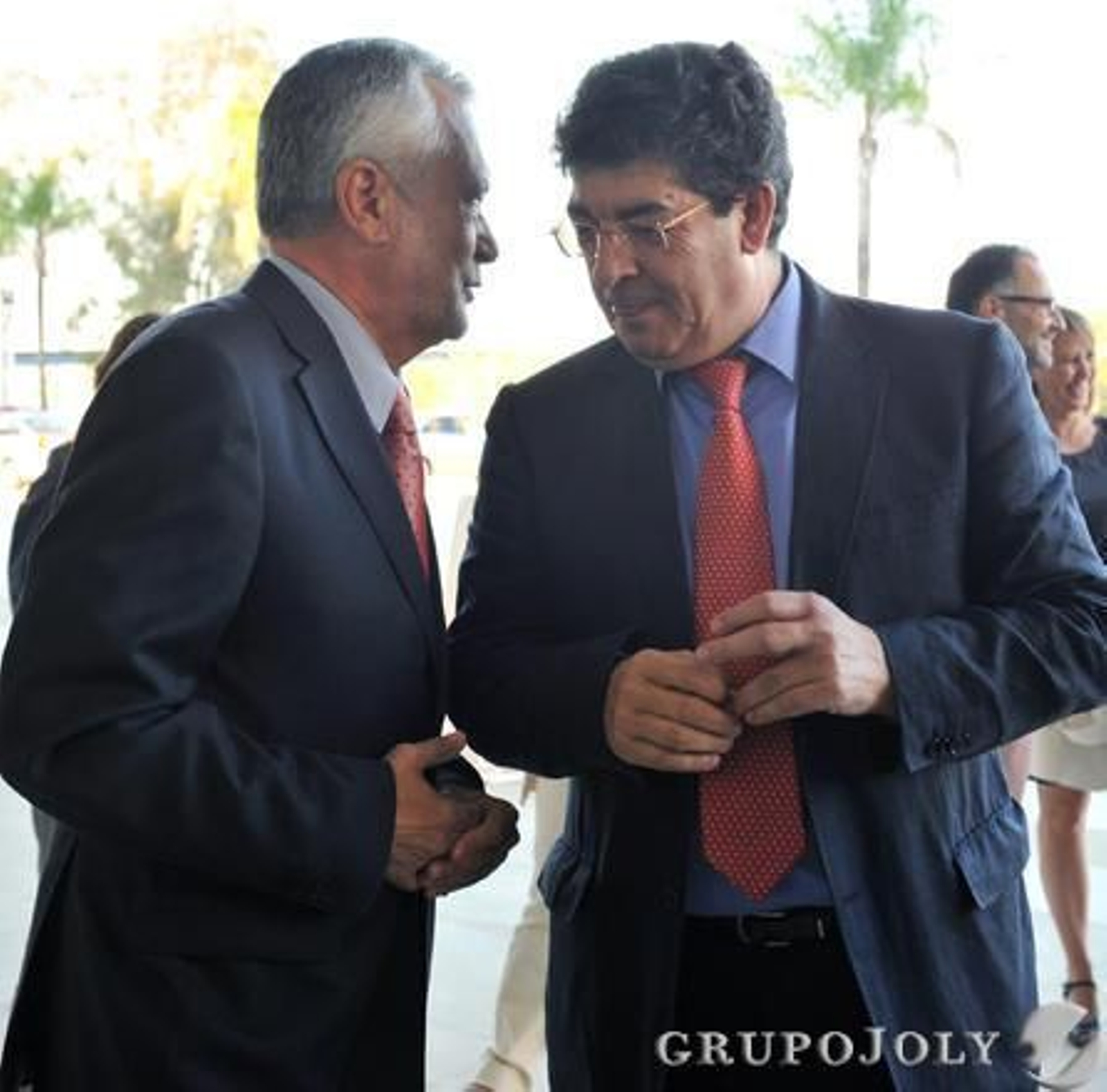 José Antonio Griñán y Diego Valderas.

Foto: A. Pizarro - M. Gómez - J.C. Vázquez - V. Hidalgo