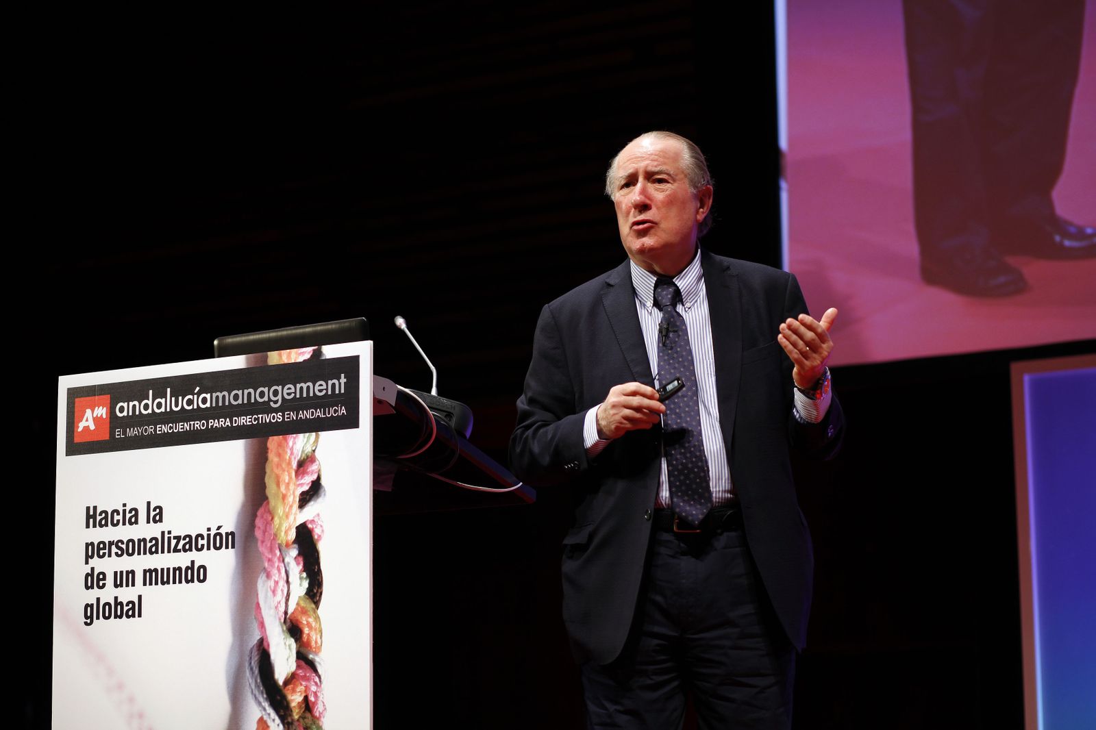 "¿Recuperación? Hemos pasado del puesto 8 al 14 en el mundo"