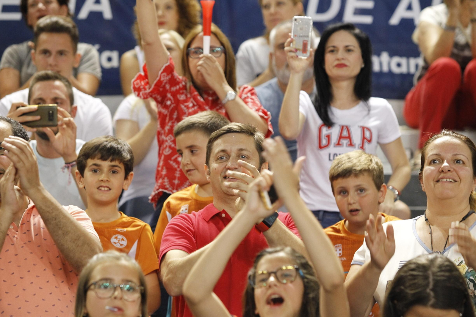 Fotogalería España-Suecia. Balonmano. Palacio Juegos Mediterráneos. Almería