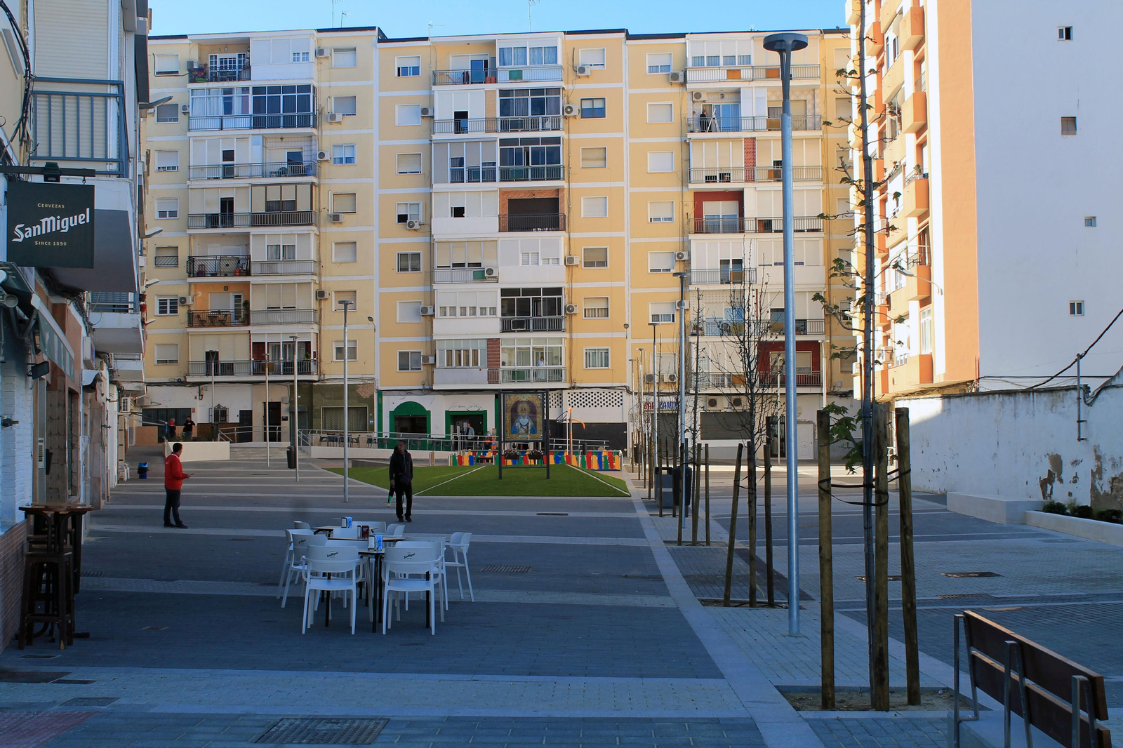 Barrio a Barrio: Imágenes de la Barriada de Los Dolores