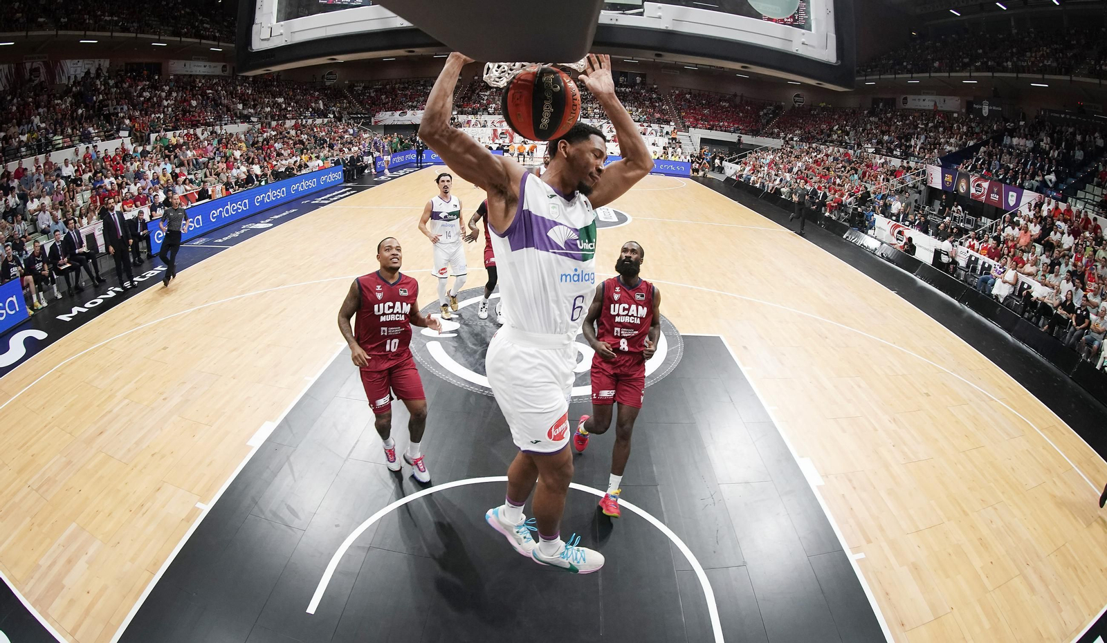 Melvin Ejim, sus cuatro años y seis títulos en Málaga