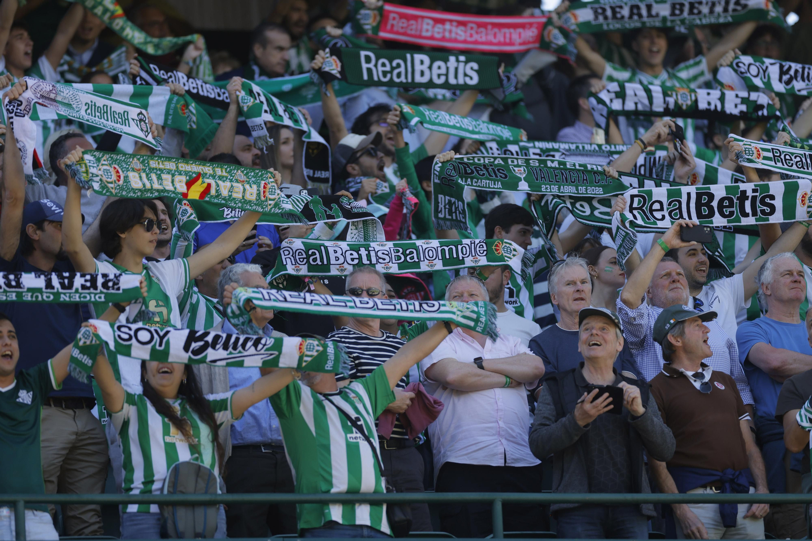 Búscate en las fotos del Betis-Mallorca