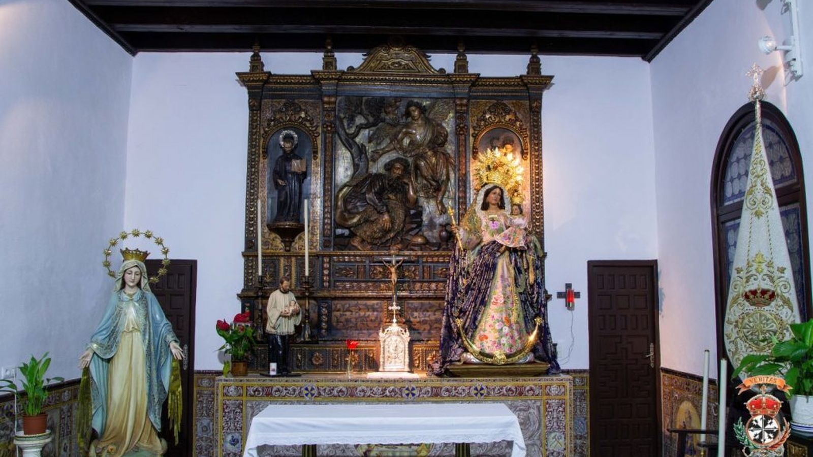 La Virgen del Rosario en el Convento de San Cayetano