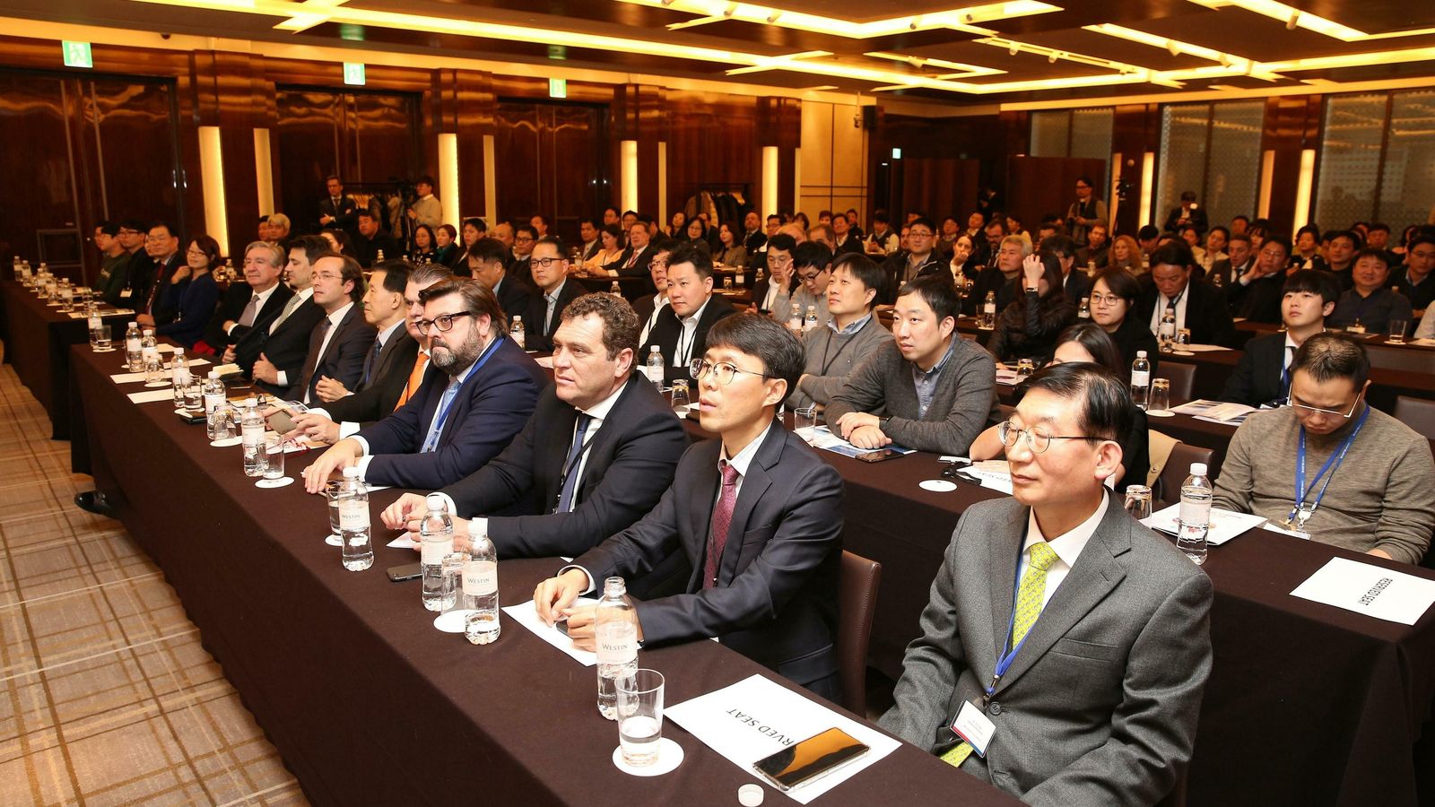 Presentación en Seúl.