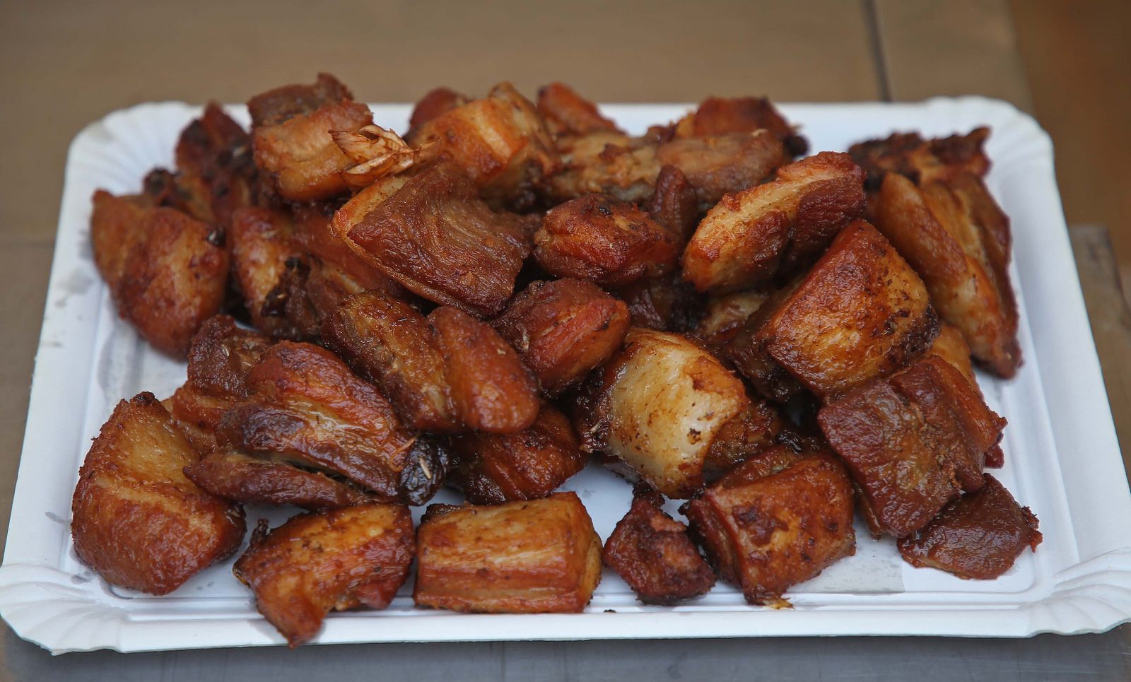 Fotos del V Chicharrón Fest en Los Barrios