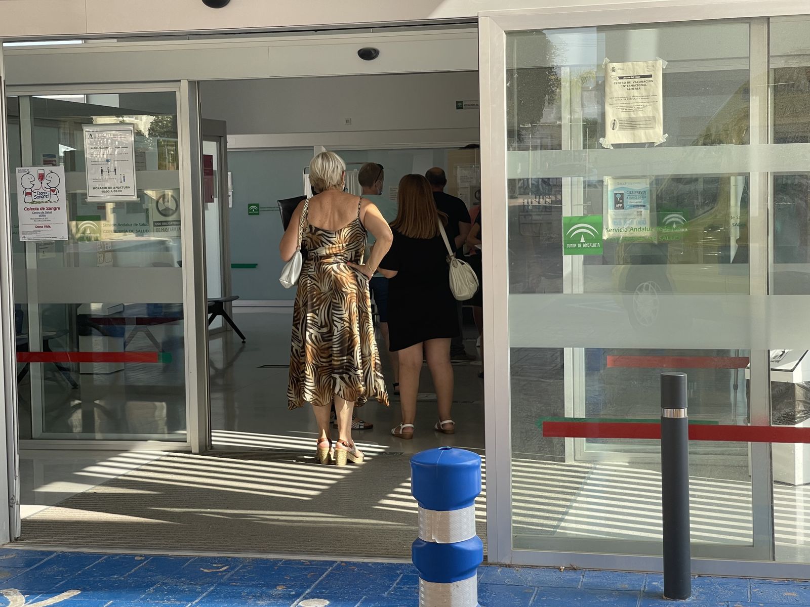 Colas en el centro de salud de Vera en una fotografía de octubre de 2021.