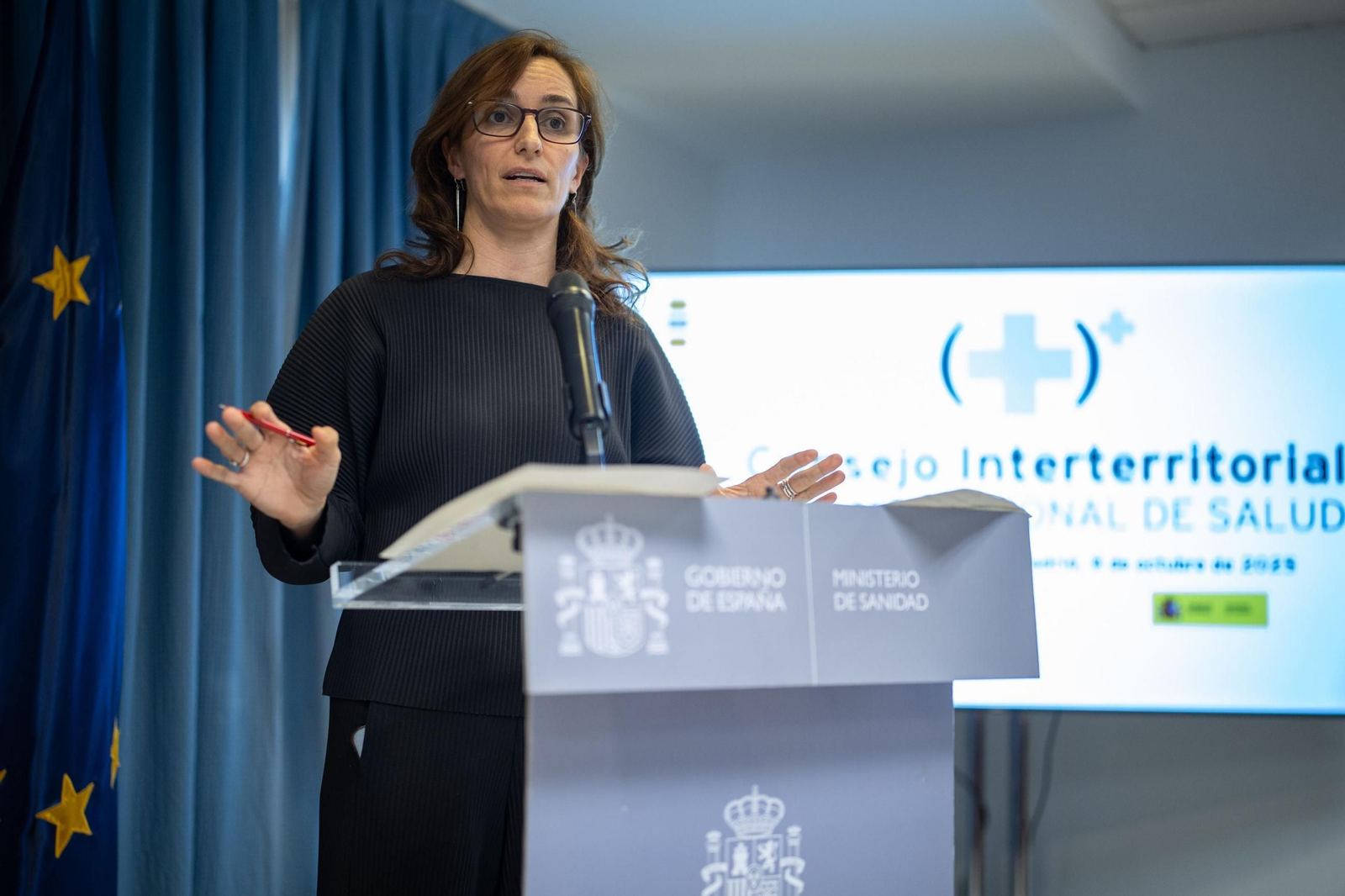 La ministra de Sanidad, Mónica García.