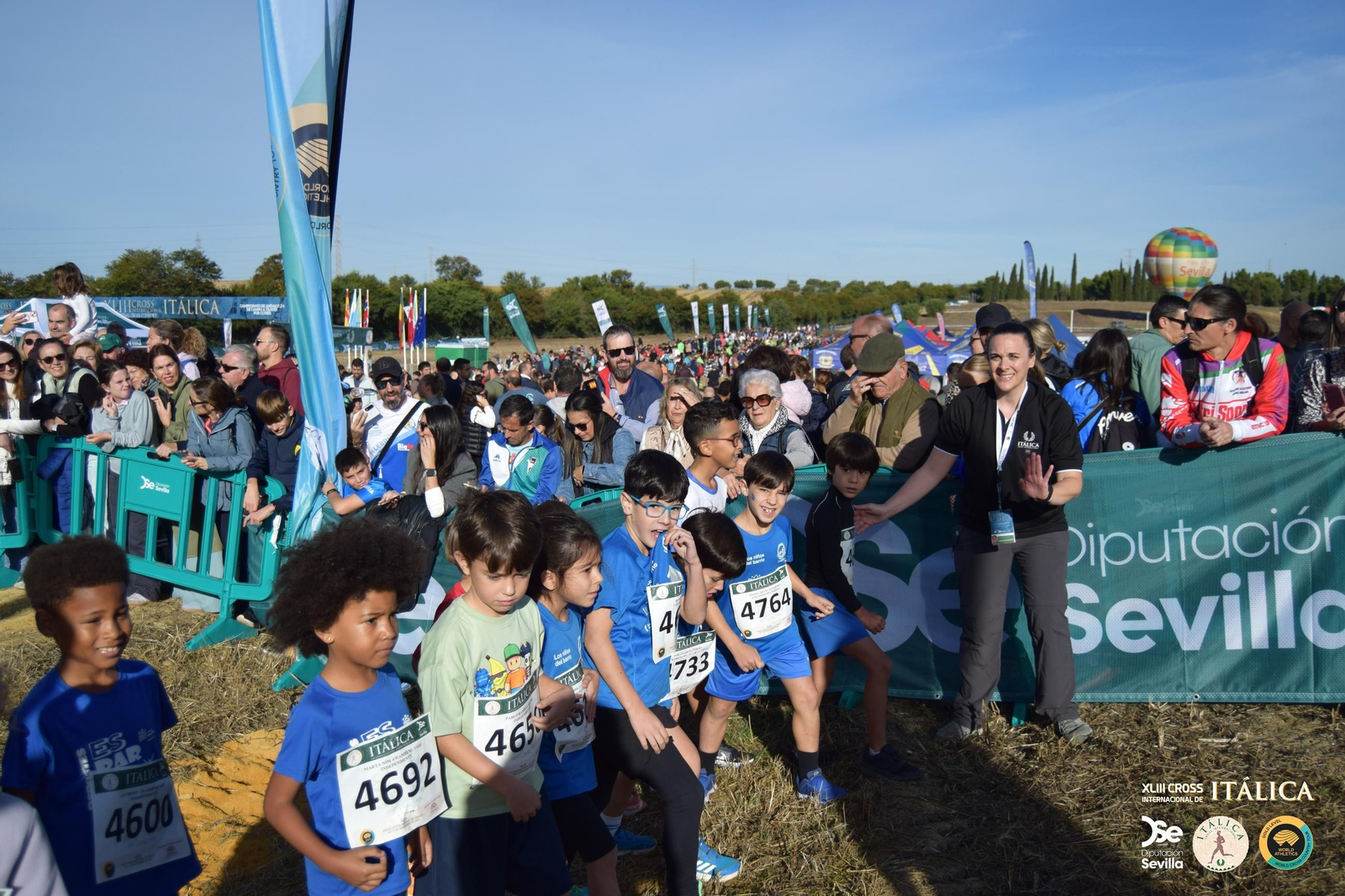 Búscate en las fotos del Cross de Itálica 2025 | 10