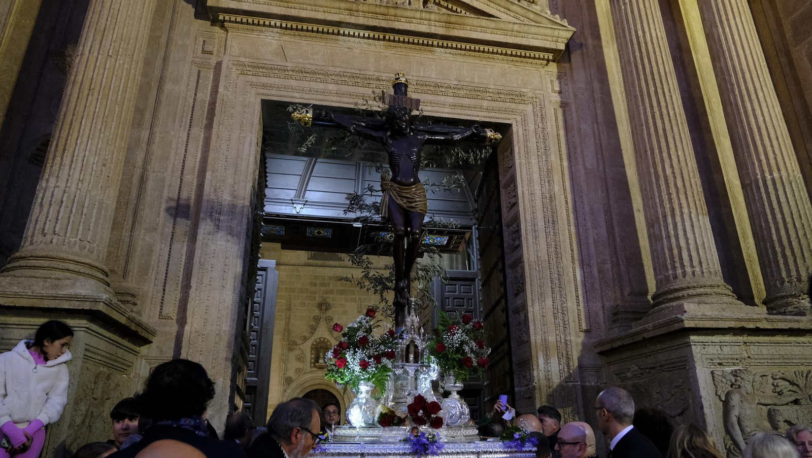 Vía Crucis del Cristo de la Escucha en la Semana Santa de Almería 2025