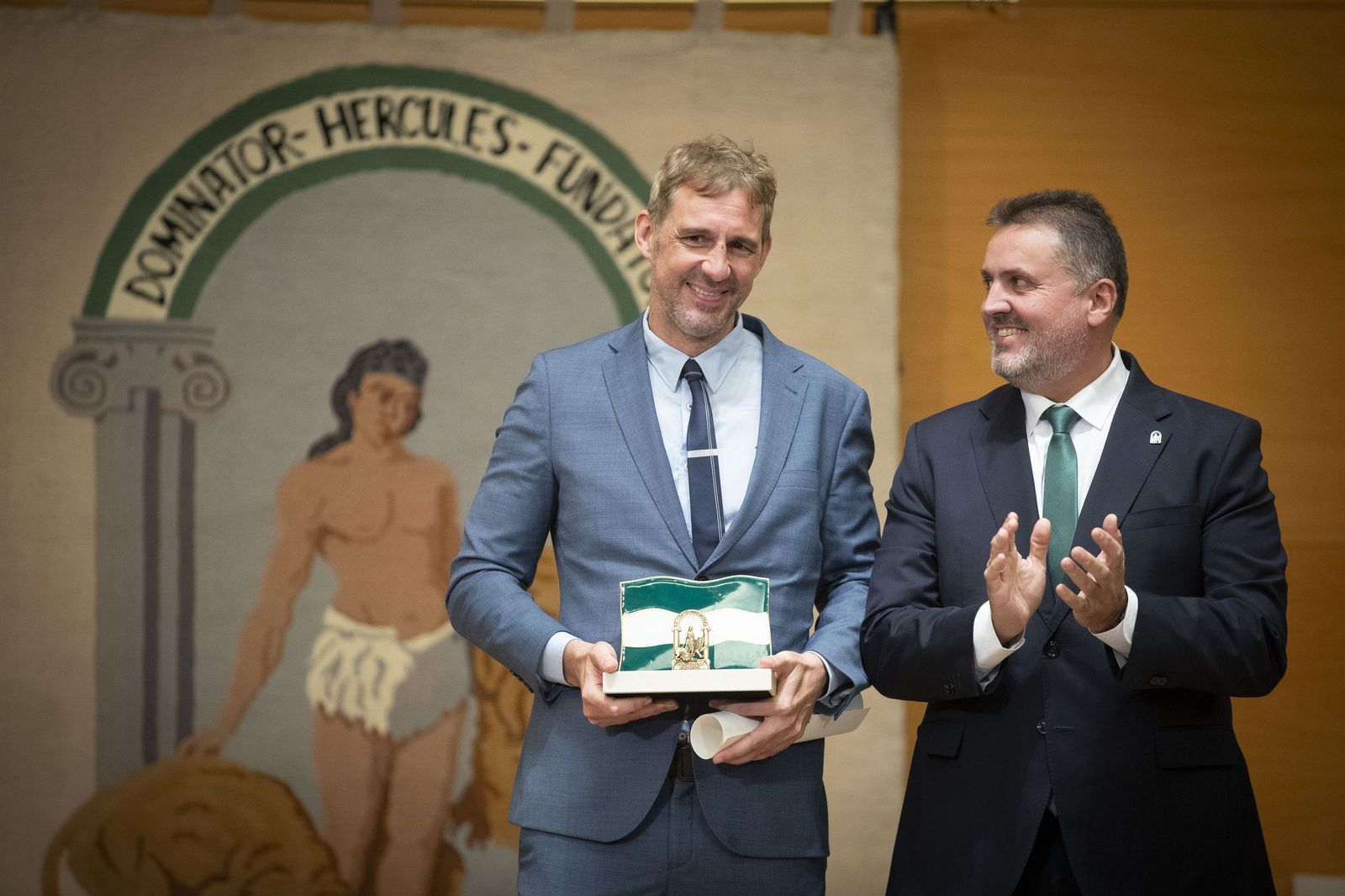 Así ha sido el acto de las banderas de Andalucía celebrado en Granada