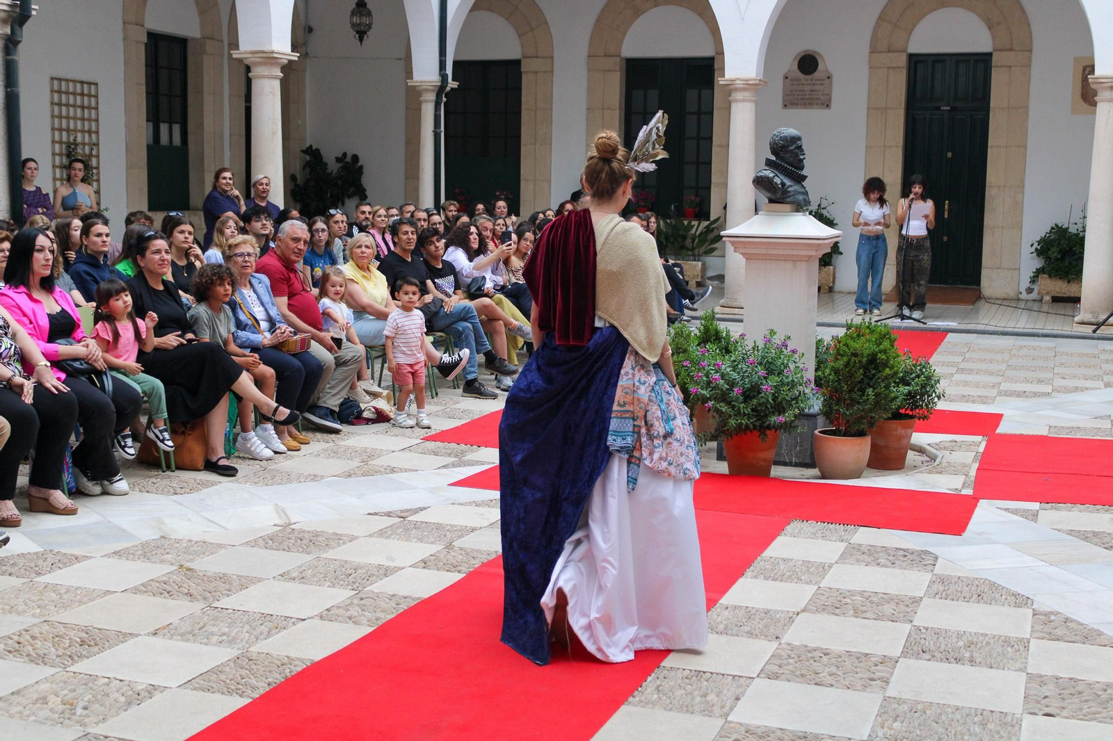 El segundo Desfile Arte Moda del instituto Góngora de Córdoba, en imágenes