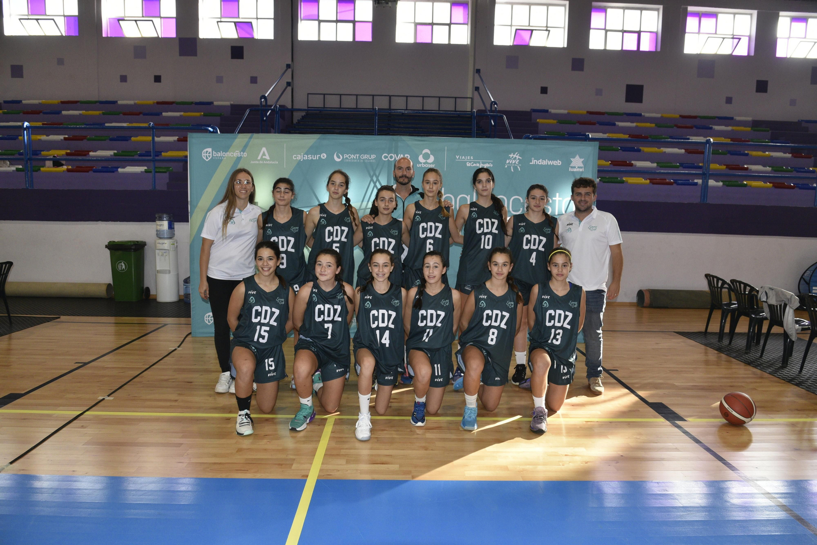 La primera jornada del Andaluz infantil femenino de baloncesto en La Línea