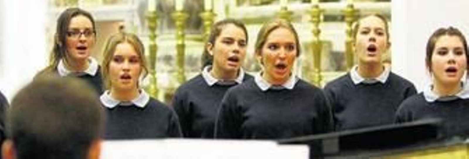 El cantaor Juan Valderrama, durante un momento de su actuación.