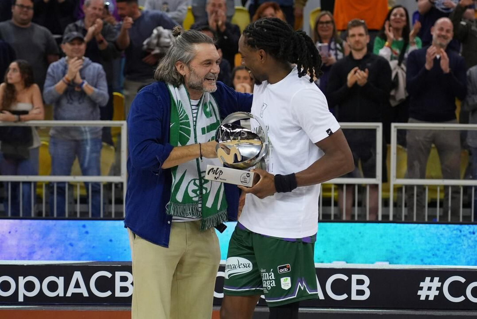 El Unicaja, campeón de Copa: Todas las imágenes del partido, la fiesta y la llegada a Málaga