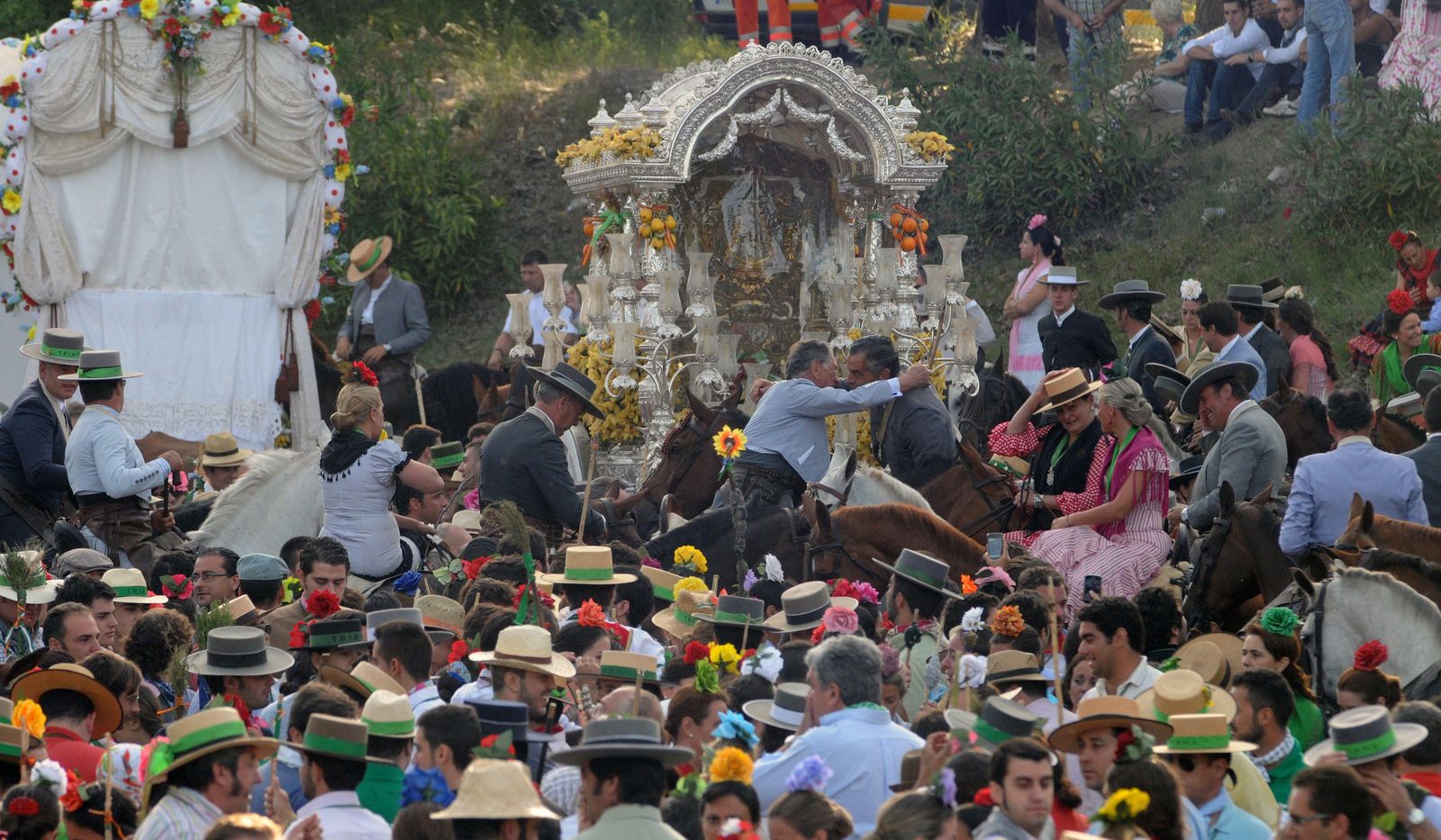 Triana cruza el Guadiamar por el vado de Quema.